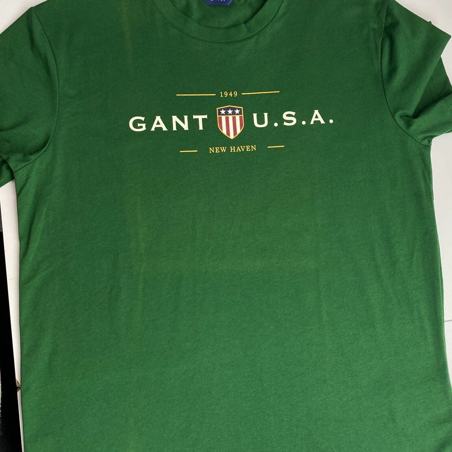 GANT Boys Dark Green Banner Shield Crew Neck T-Shirt Size 15 Years 170 cm