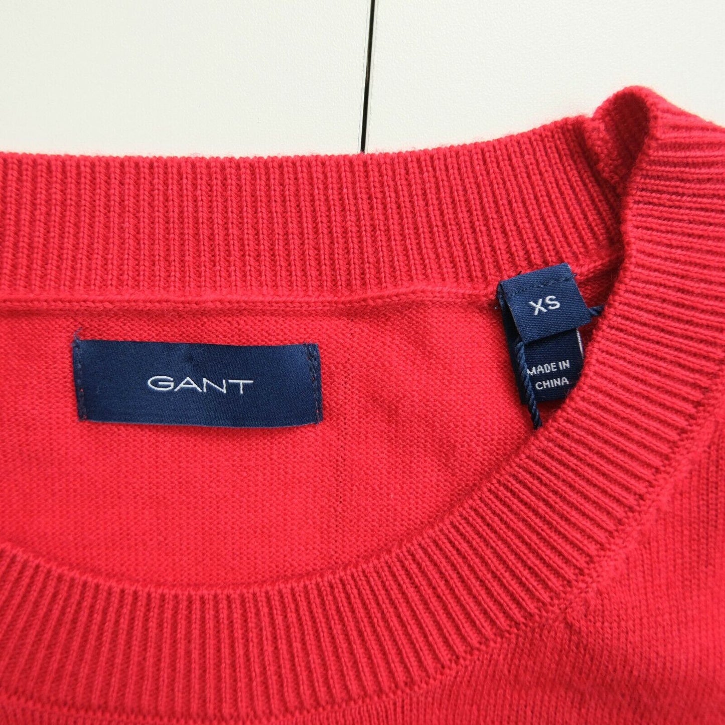 GANT Roter Pullover mit Rundhalsausschnitt, 100 % Wolle, Größe XS