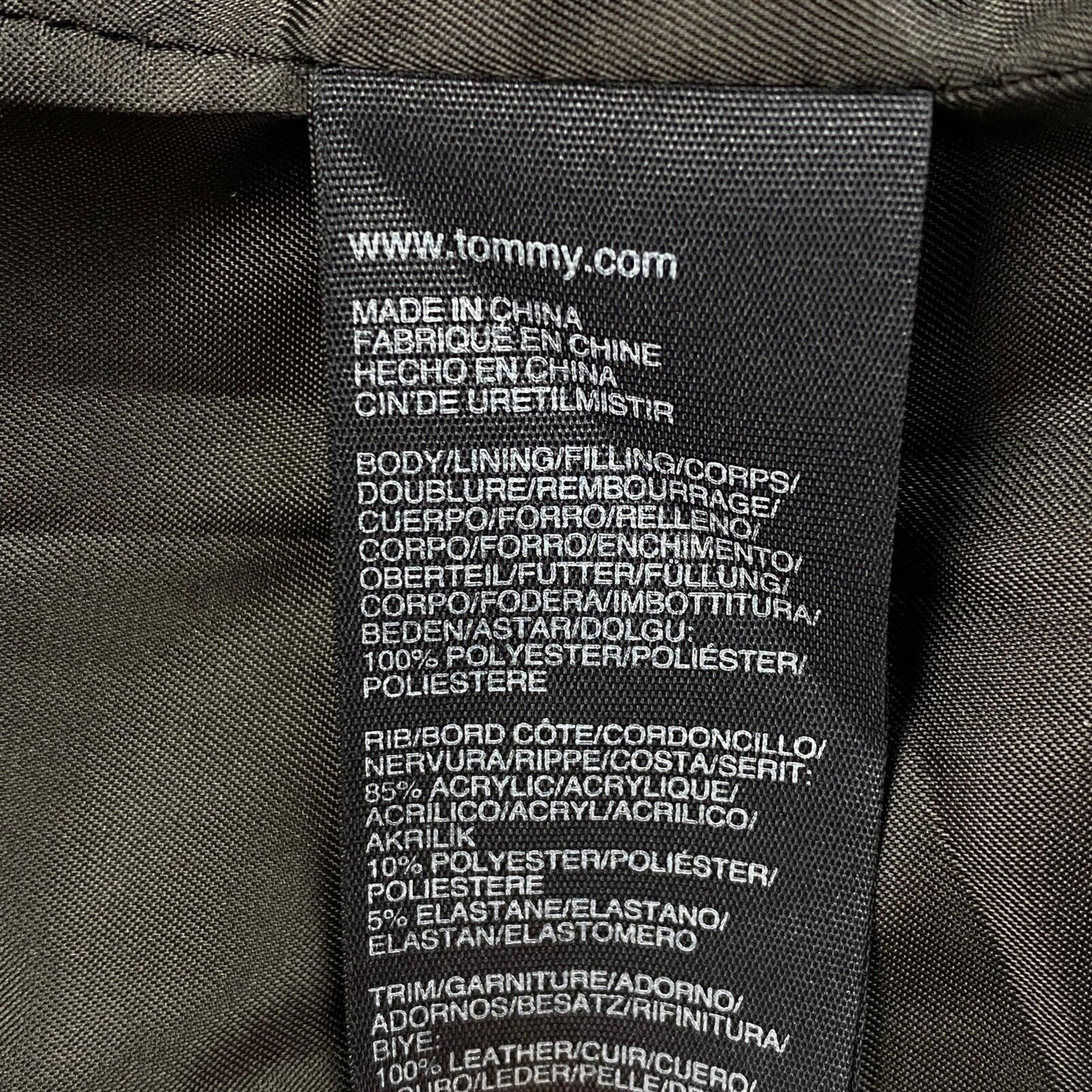 TOMMY HILFIGER Veste matelassée noire sur manteau Taille S