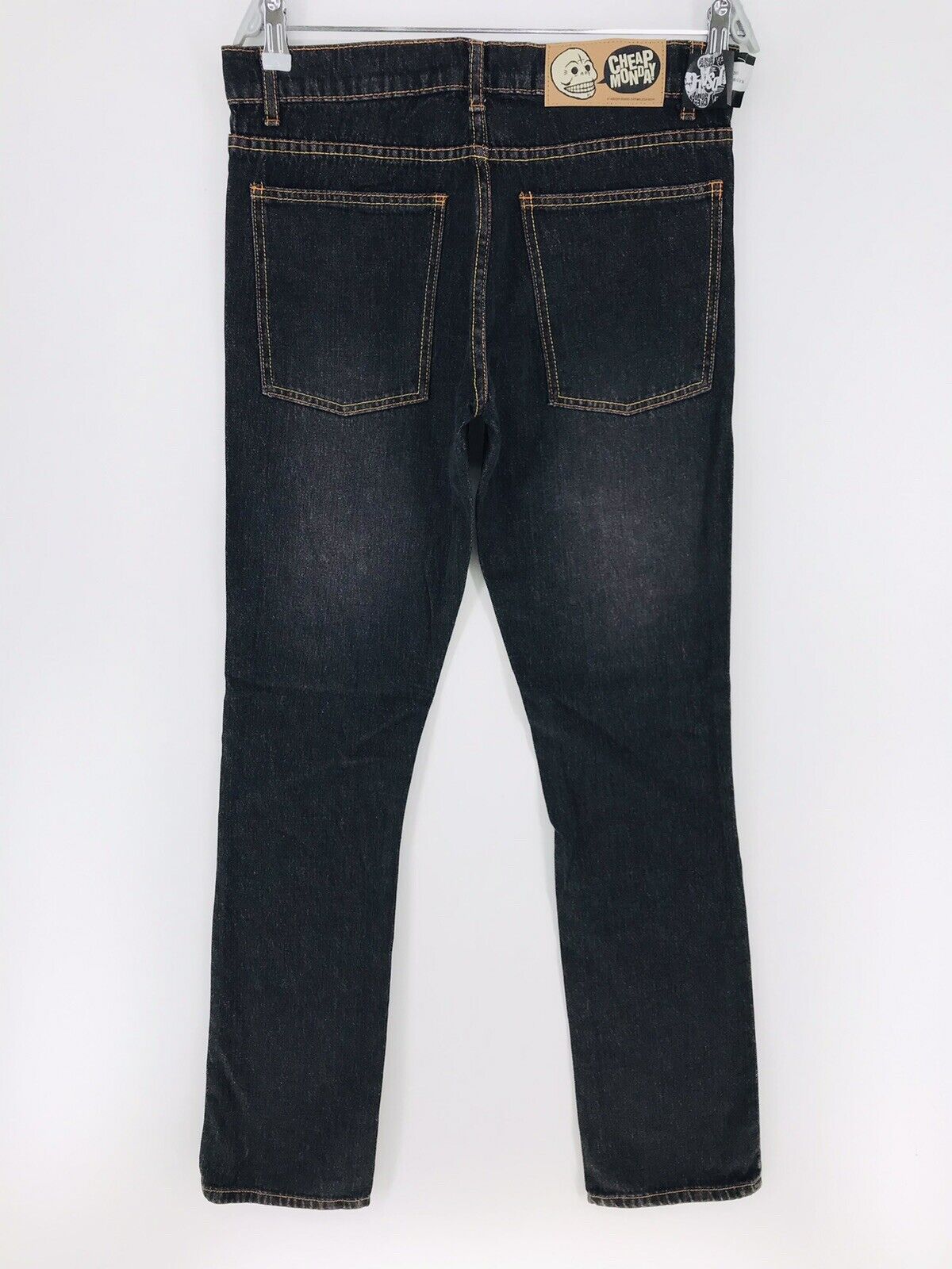 CHEAP MONDAY AUTOBAHN Damen Jeans, gerade Passform, schwarz, Größe W28 L34