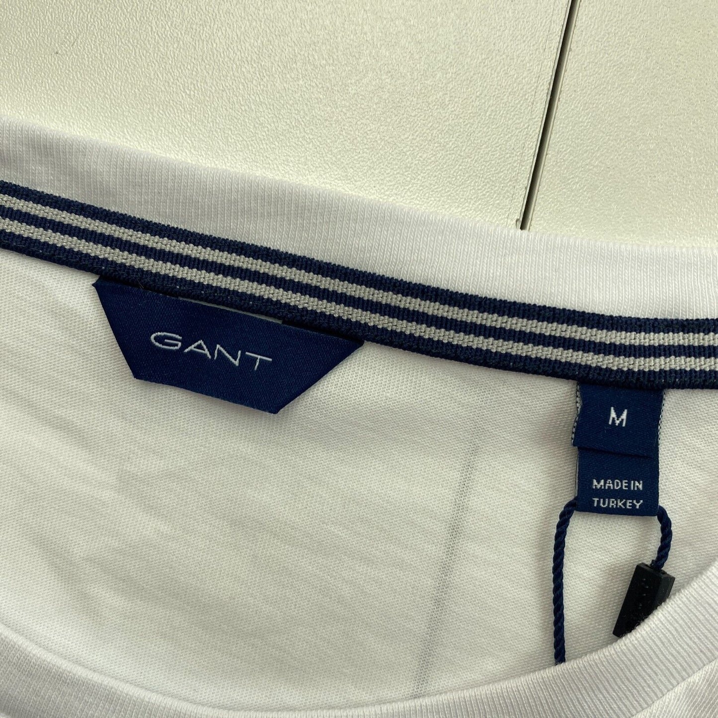 GANT White Logo Crew Neck T Shirt Size M