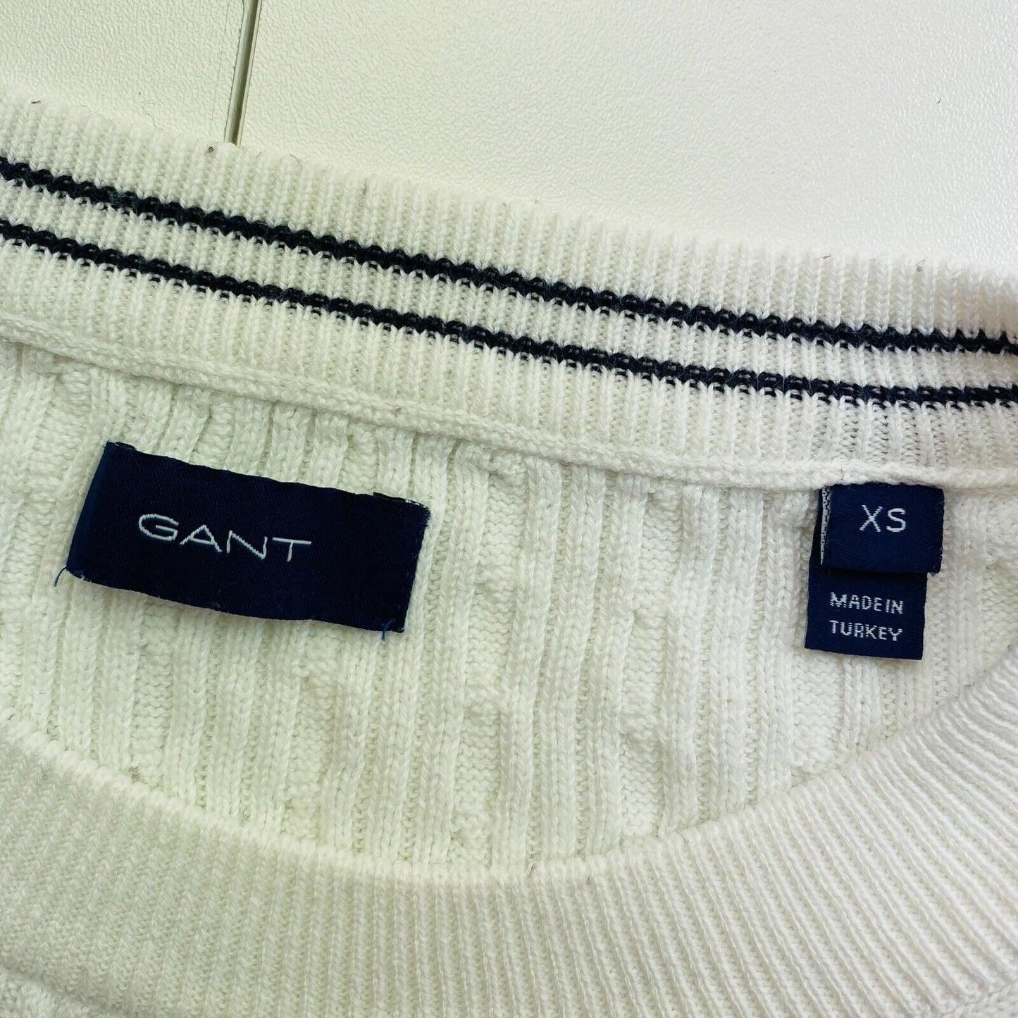 GANT Pull à col rond en tricot torsadé de coton blanc Taille XS