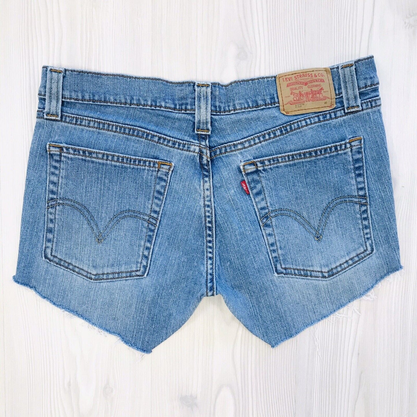 Levi's 513 Women’s Custom Made Blue Stretch Straight Fit Cut-Off Shorts W32