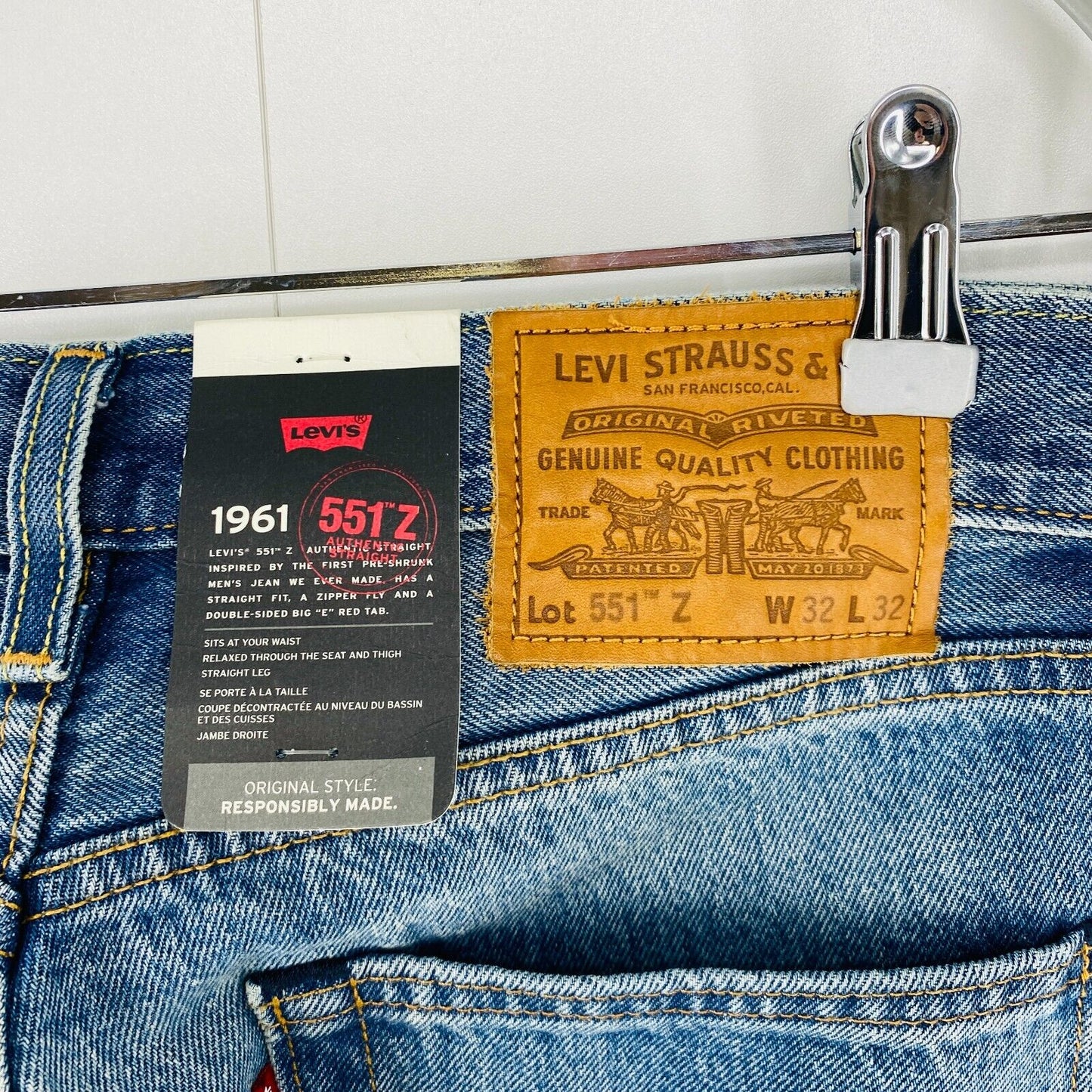 Levi's Premium 1961 551 Z Mens Blue Relaxed Straight Fit Stained Jeans W32 L32