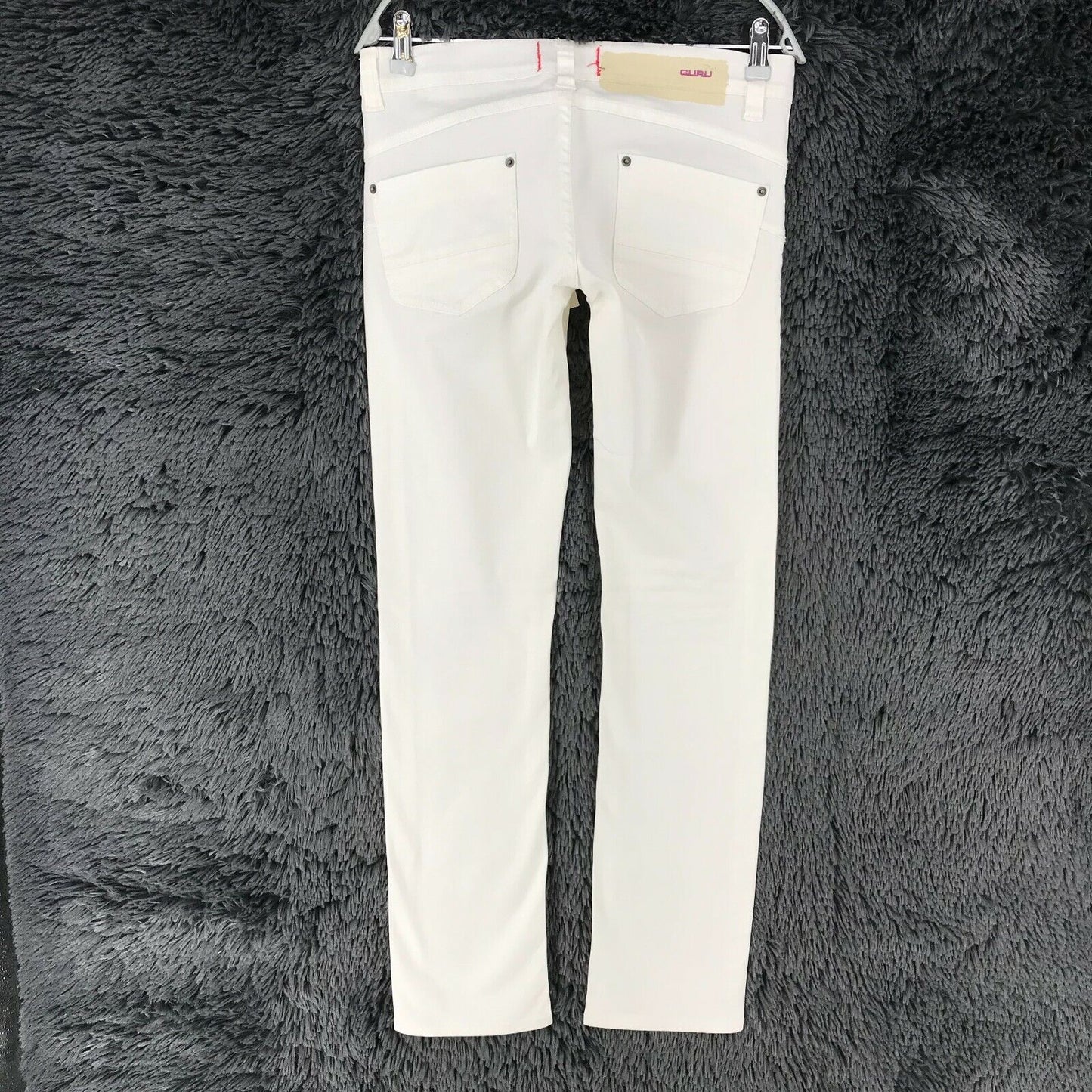 GURU Women White Slim Straight Fit Jeans Size W31