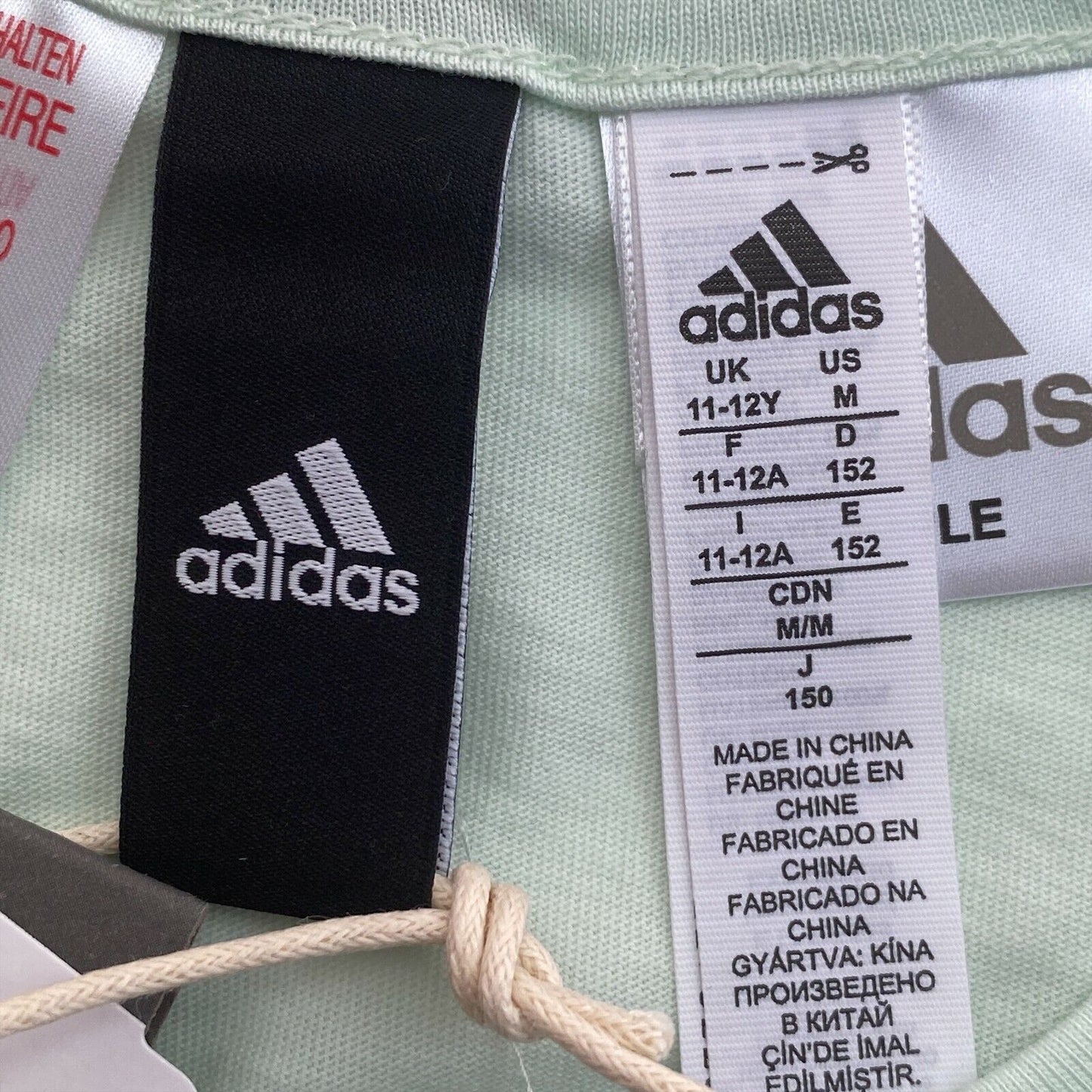 Adidas Débardeur à col rond avec logo vert clair Taille 11 - 12 ans