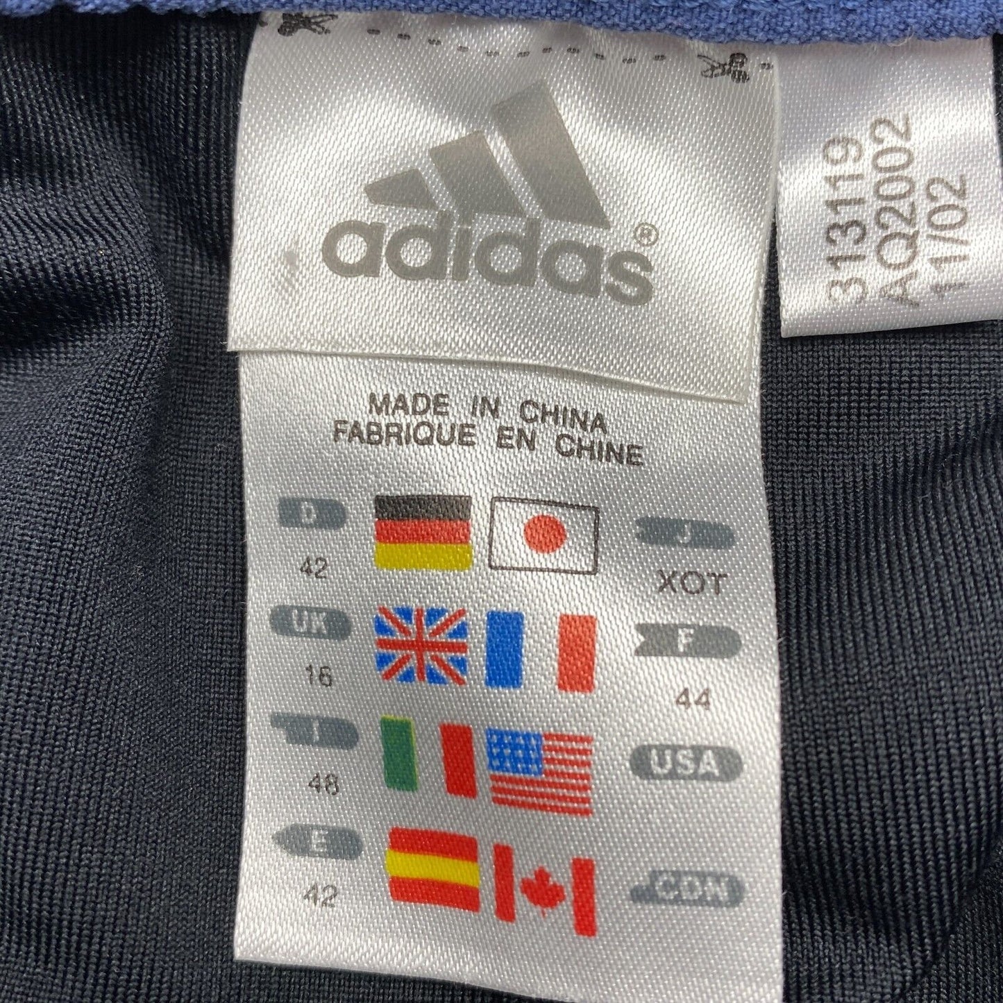 adidas Navy Blue Activewear Shorts Size EU 44 UK 16 US 14 W28