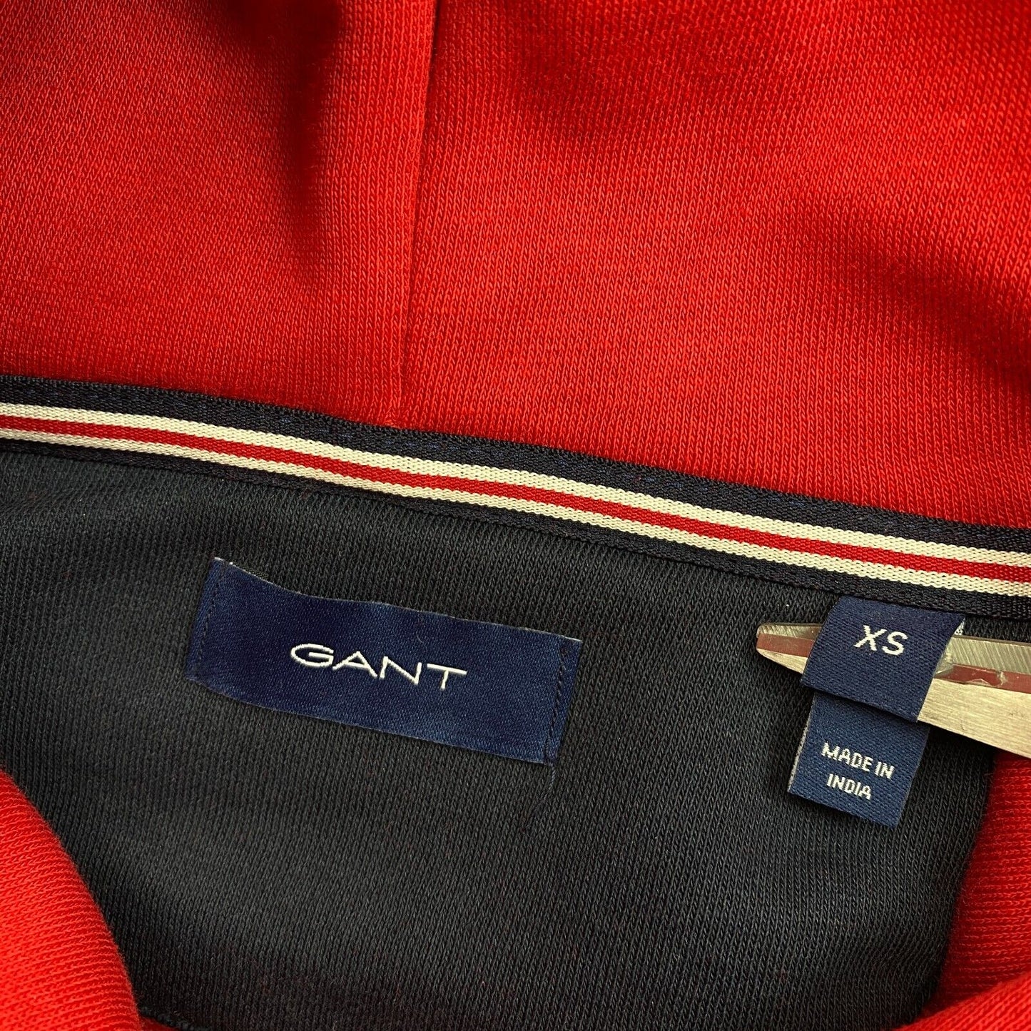 GANT Red Banner Shield Hoodie Pullover Sweater Size XS