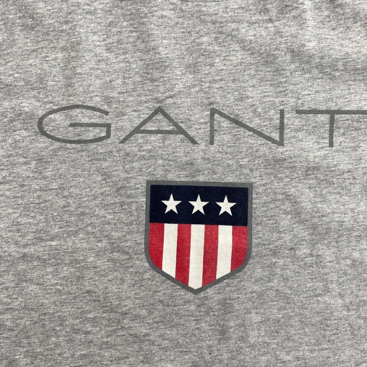 GANT Men Grey Retro Shield Crew Neck Short Sleeves T Shirt Size L