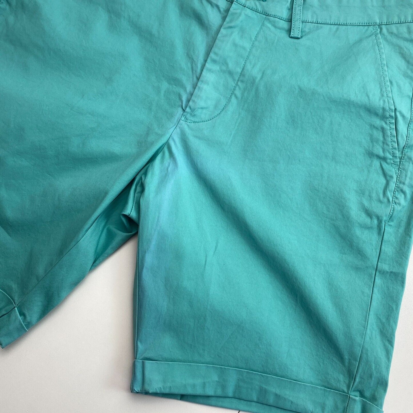 GANT Green Regular Sun Faded Chino Shorts Size W34