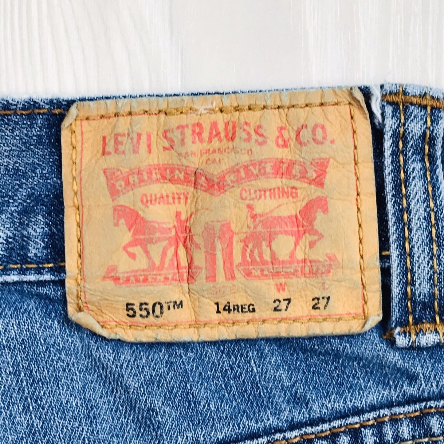 Vintage Levi's 550 Boys Blue Relaxed Straight Fit Jeans 14 Reg / W27 L27