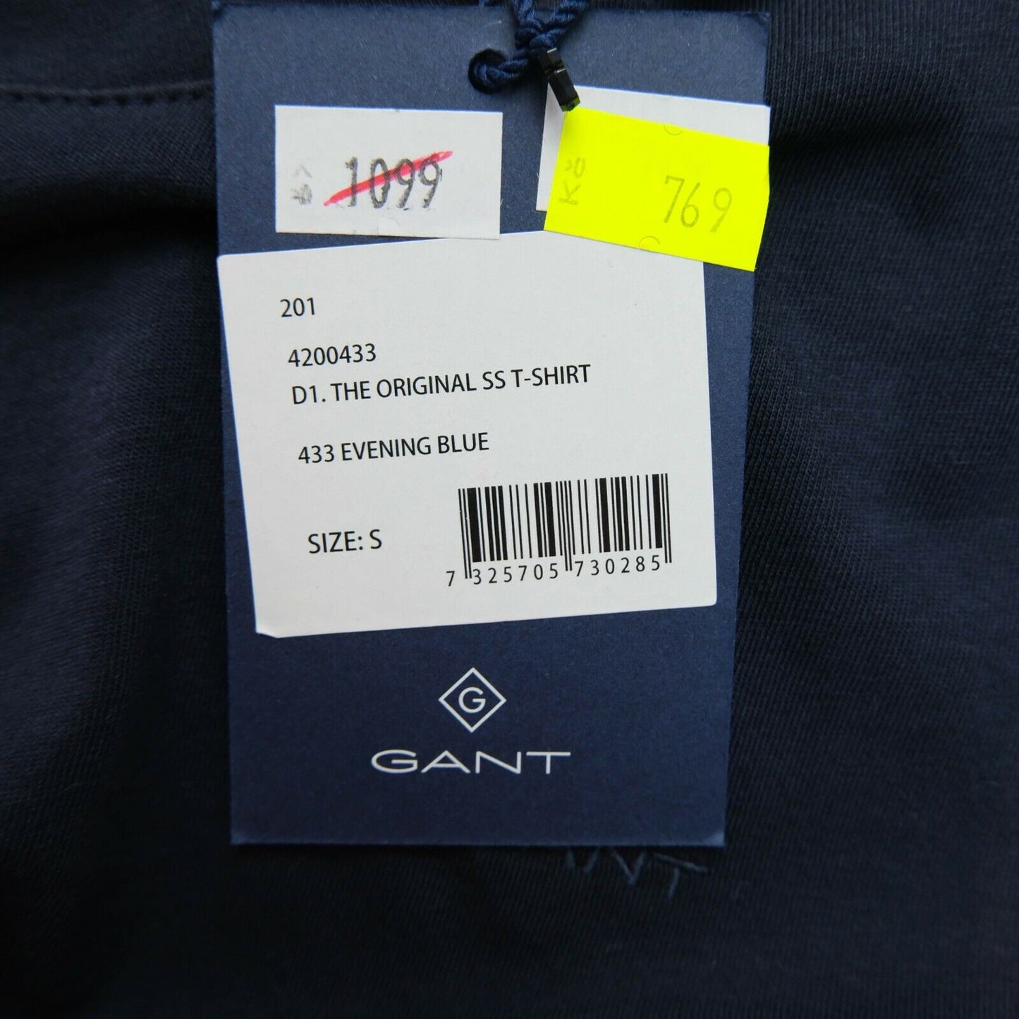 GANT Navy Blue Logo Crew Neck T Shirt Size S