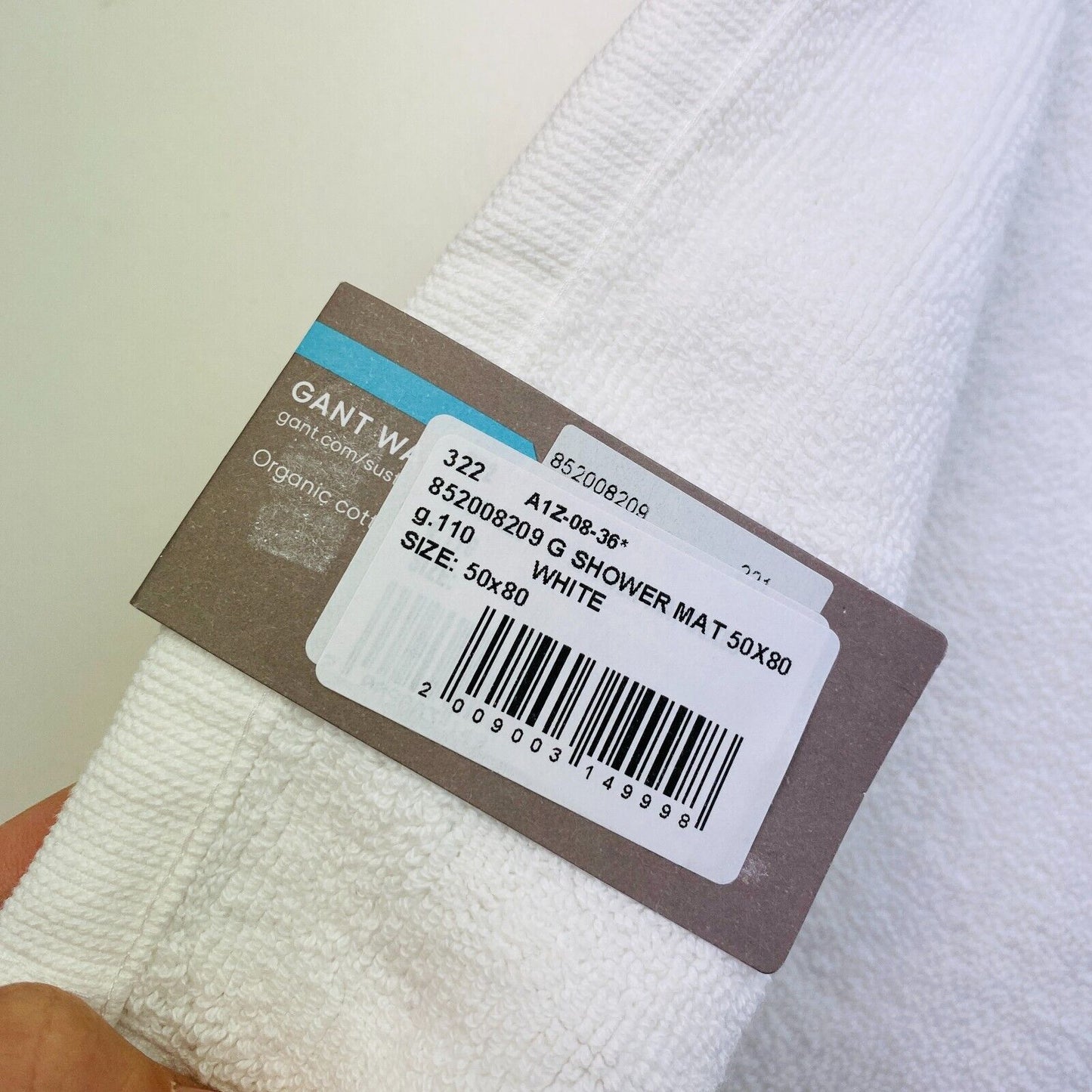 GANT White G Shower Bath Mat Size 50 x 80 cm