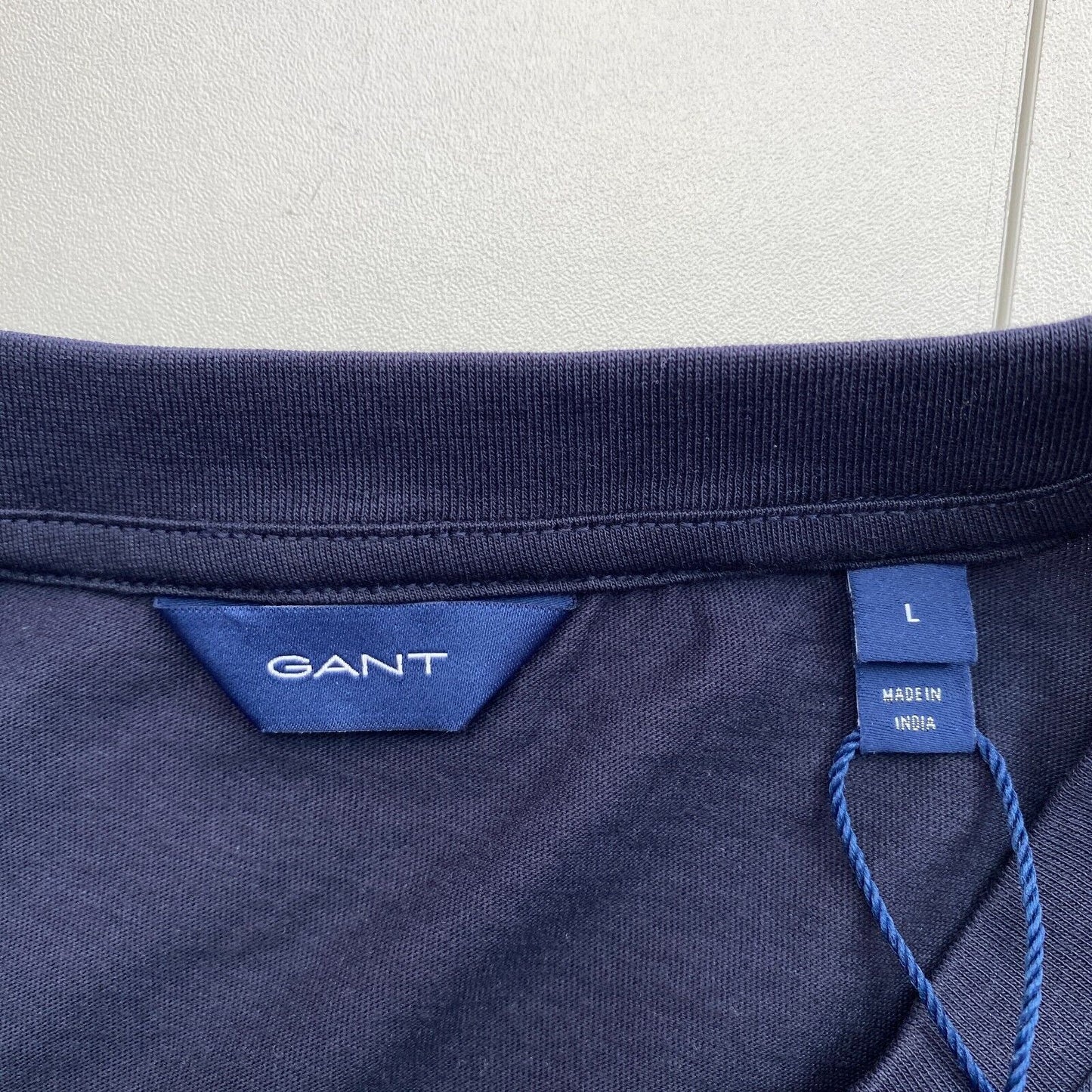 GANT Women Navy Blue Tonal Archive Shield Crew Neck Short Sleeves T Shirt Size L