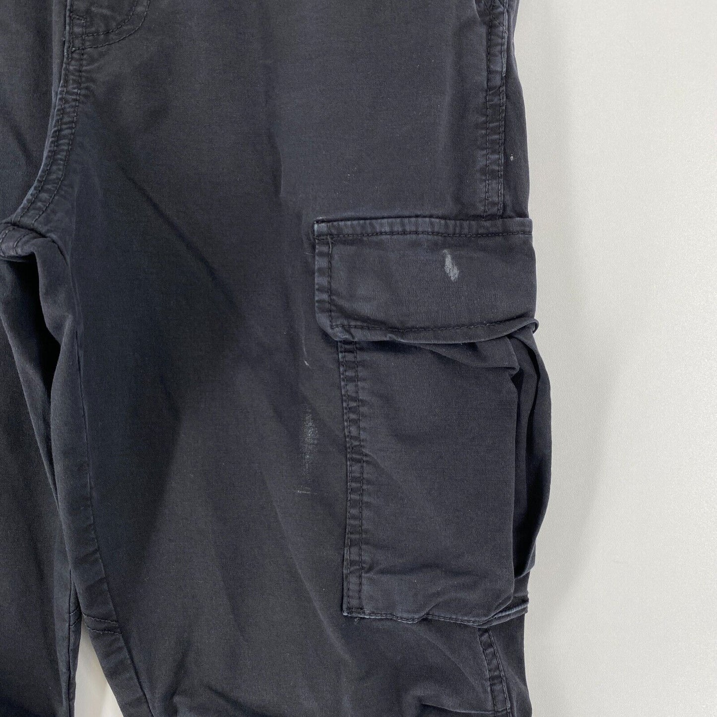 JACK &amp; JONES Pantalon cargo coupe droite ample noir W31 L32