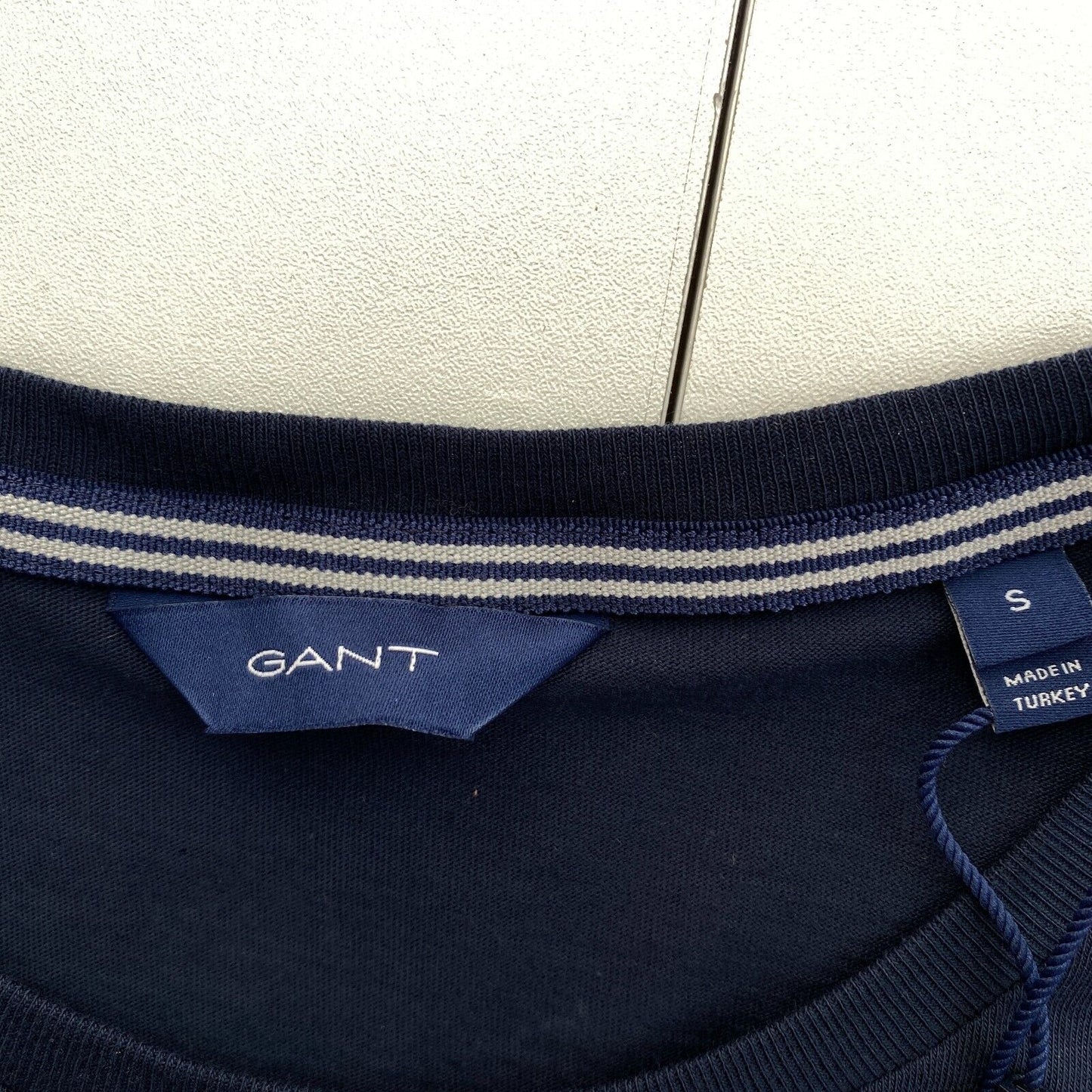 GANT T-Shirt mit Rundhalsausschnitt und Logo, Marineblau, Größe S