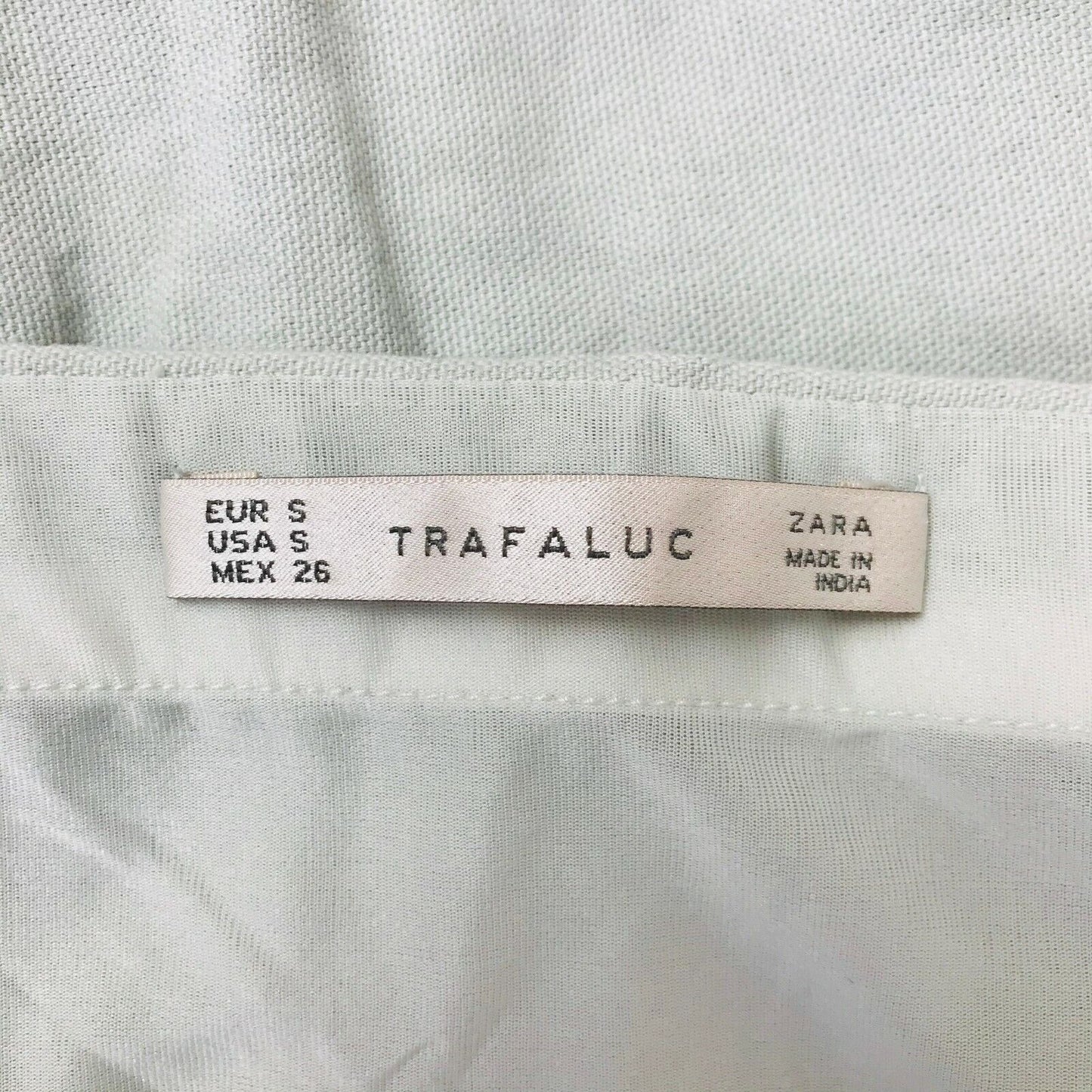 RRP $109.00 ZARA Trafaluc Women's Mini Ivory Skirt Size S W26