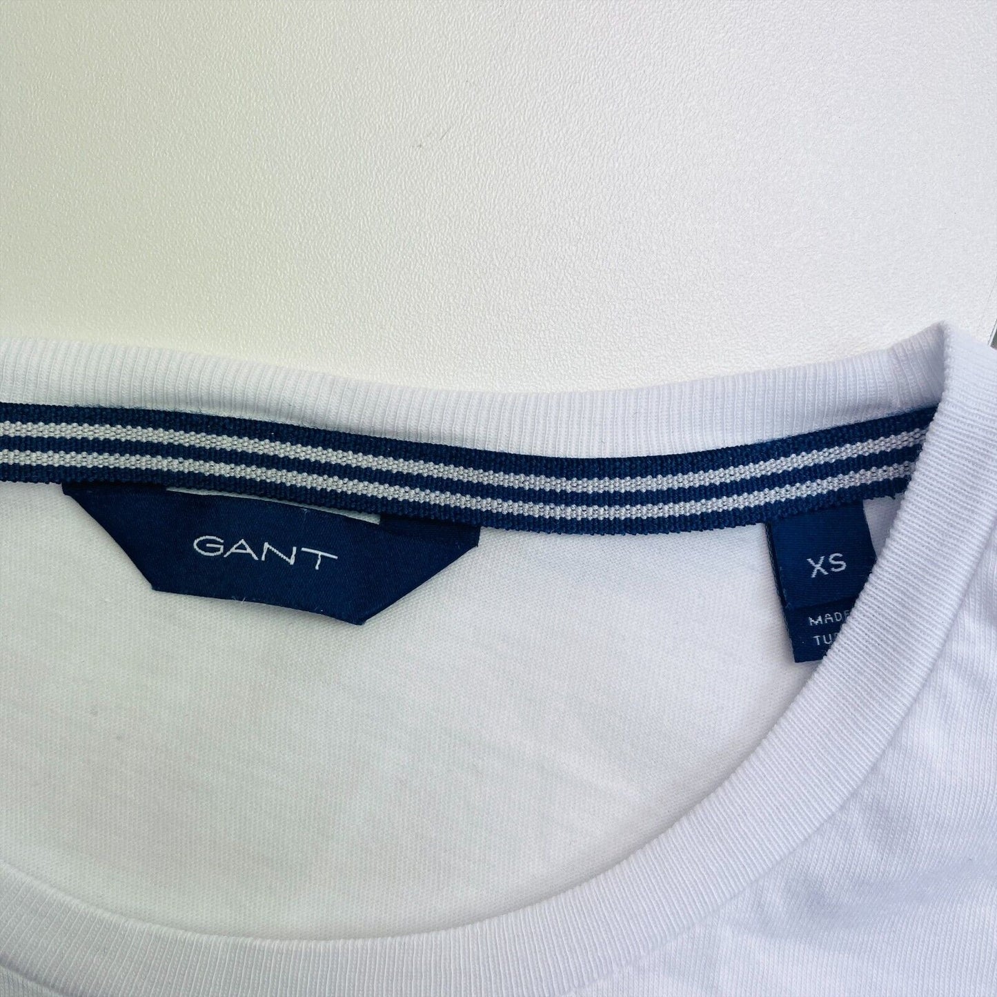 GANT T-shirt à col rond avec logo blanc Taille XS