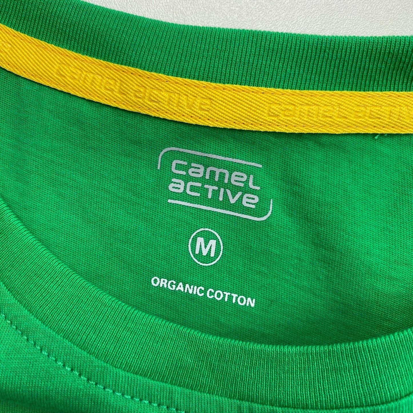 CAMEL ACTIVE T-shirt vert à col rond Taille M