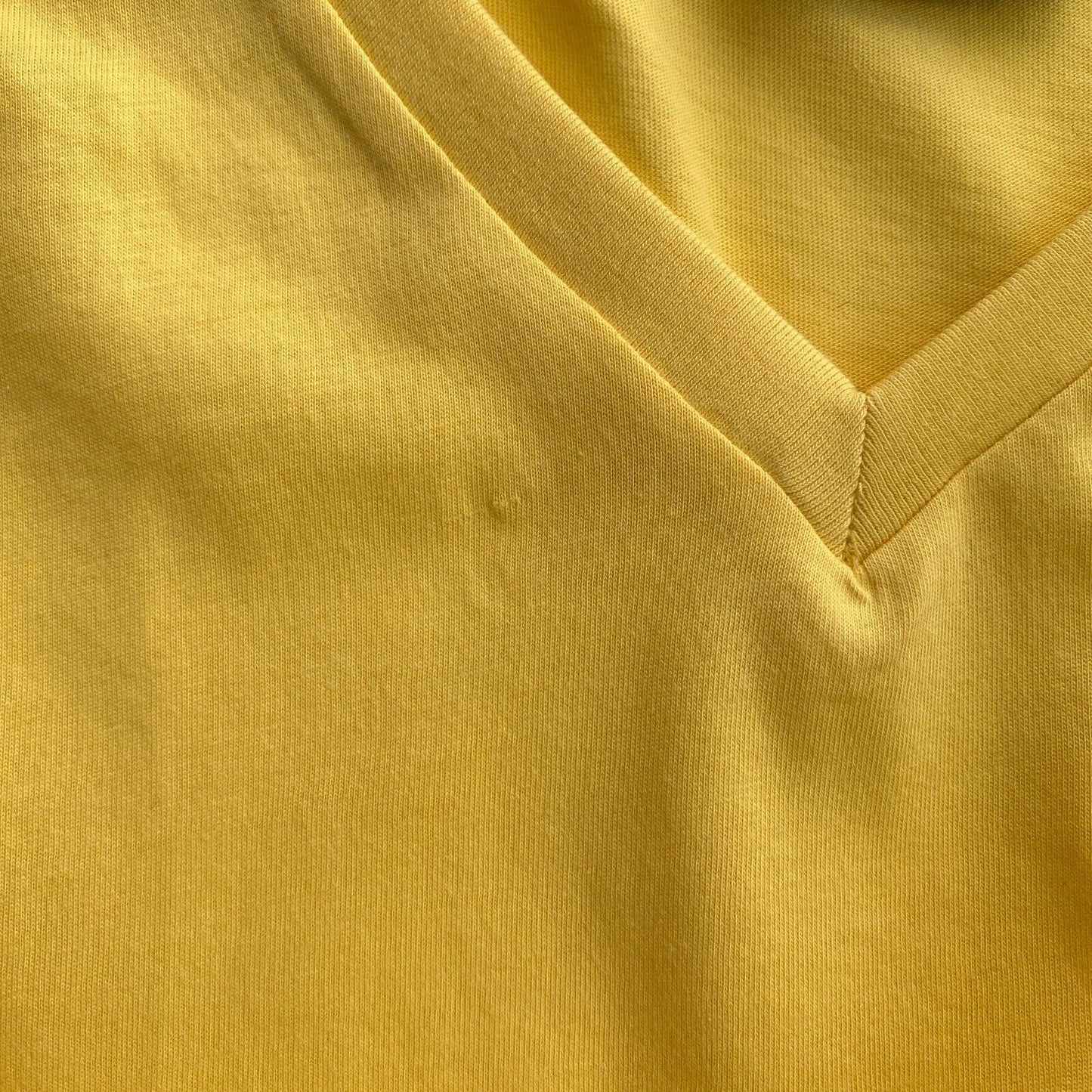 GANT Men Yellow Original Slim Fit V Neck Short Sleeves T-Shirt Size M