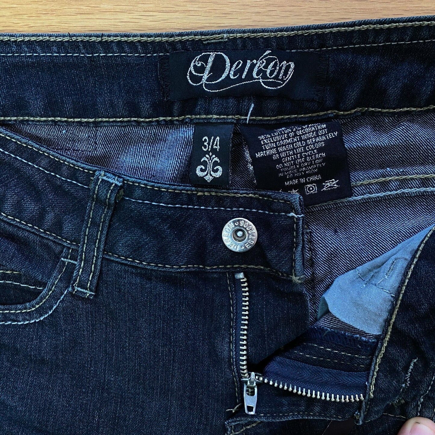 UVP €108 DEREON Dunkelblaue Skinny Fit Jeans Größe 3/4 W27