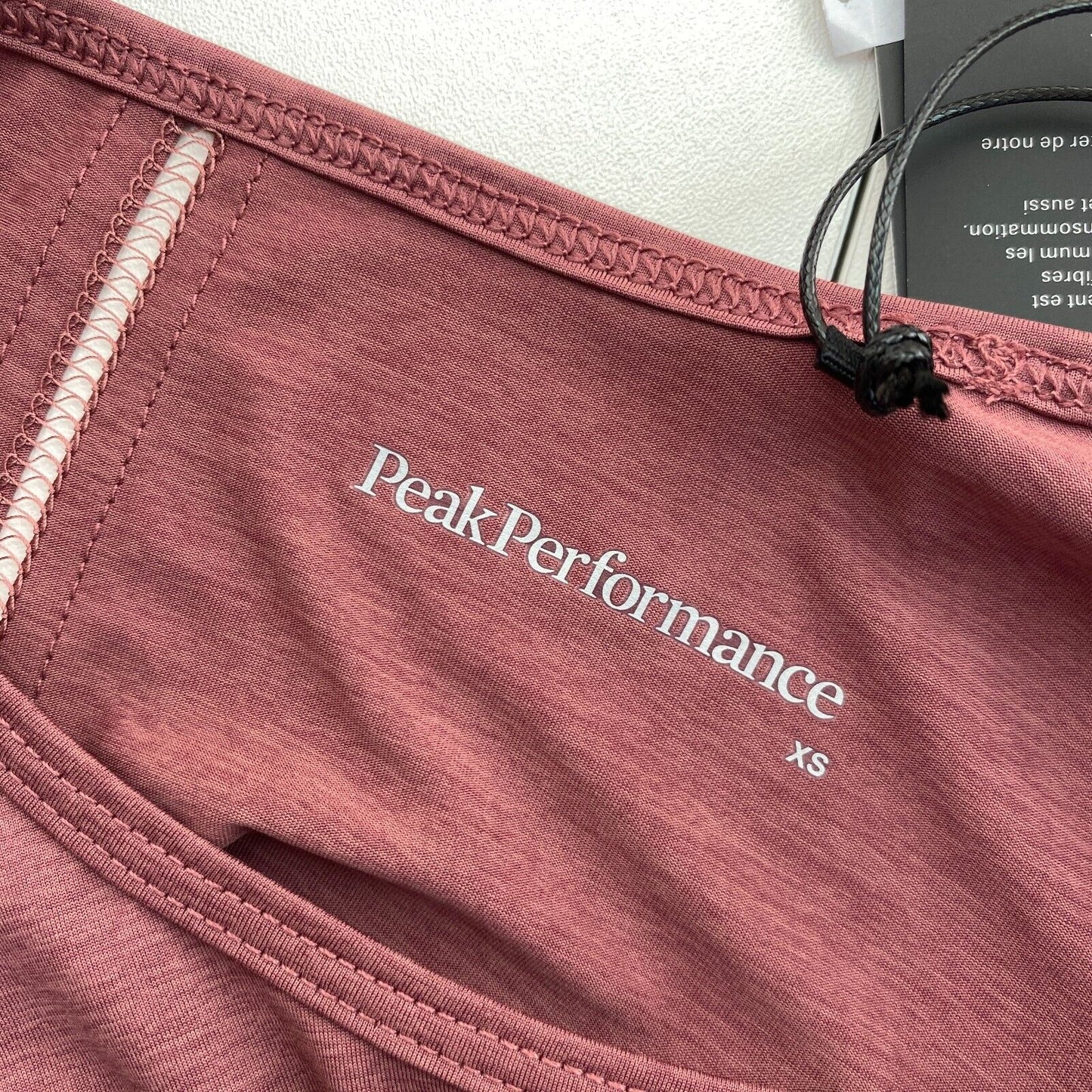 Peak Performance Dusty Pink Fly Crew Neck T Shirt Size XS