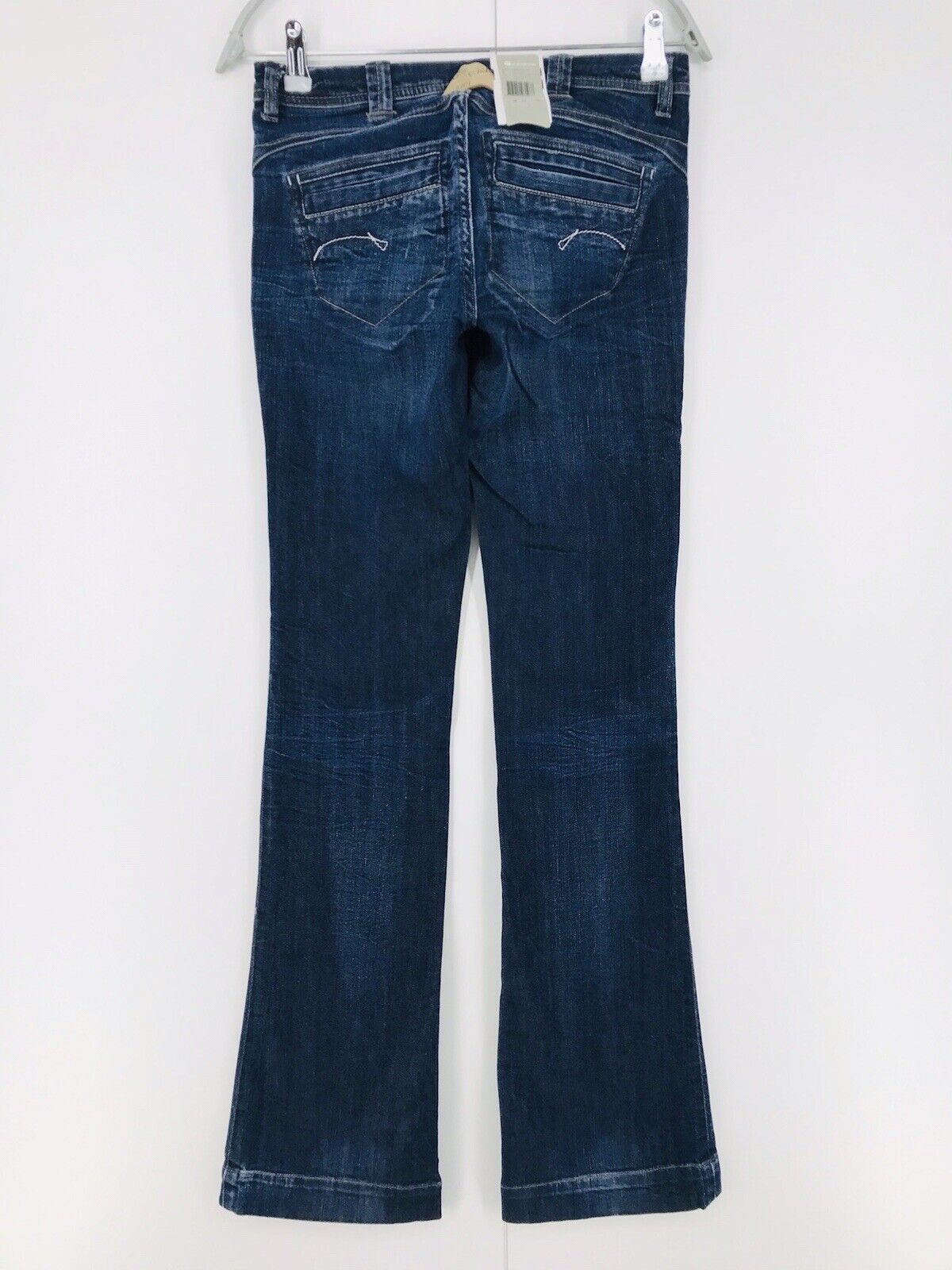 G-STAR RAW SPEED BELL CUT Damen Jeans in Dunkelblau mit normaler Bootcut-Passform, W26 L32