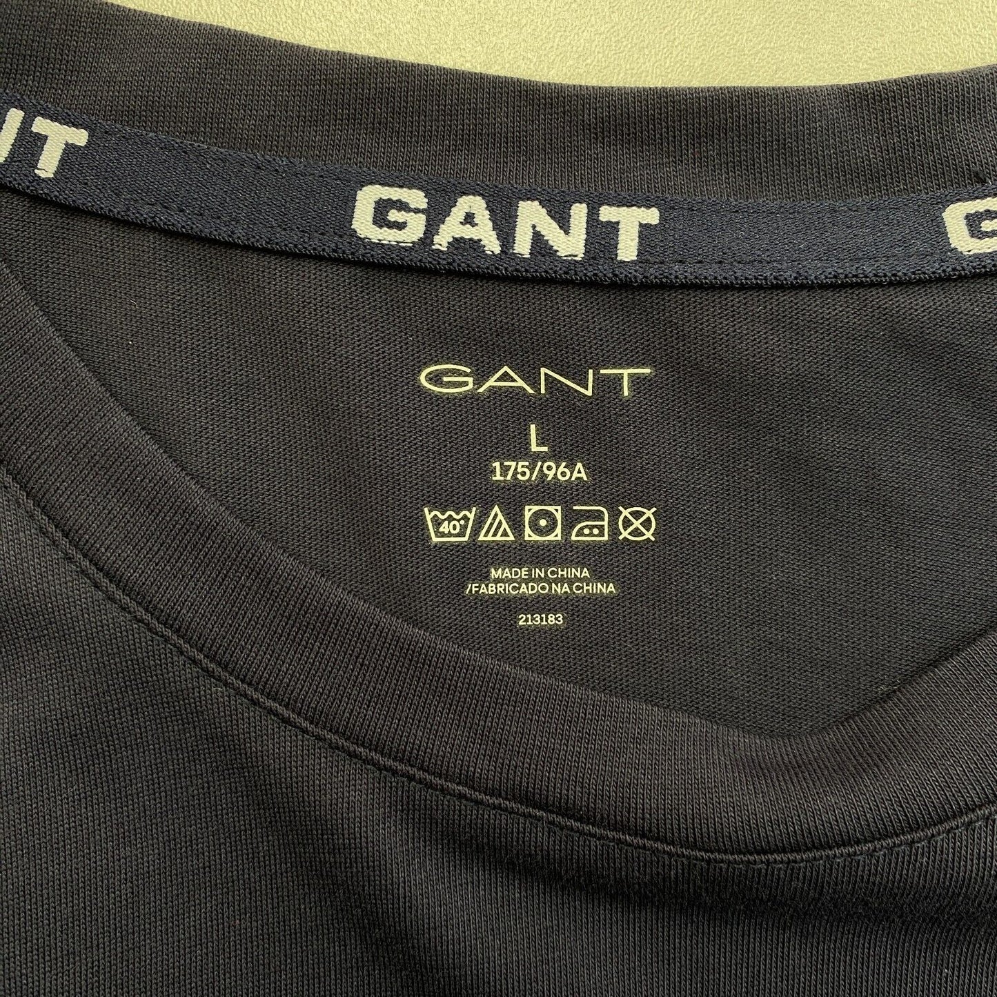 GANT T-shirt à manches longues et col rond bleu marine Retro Shield taille L