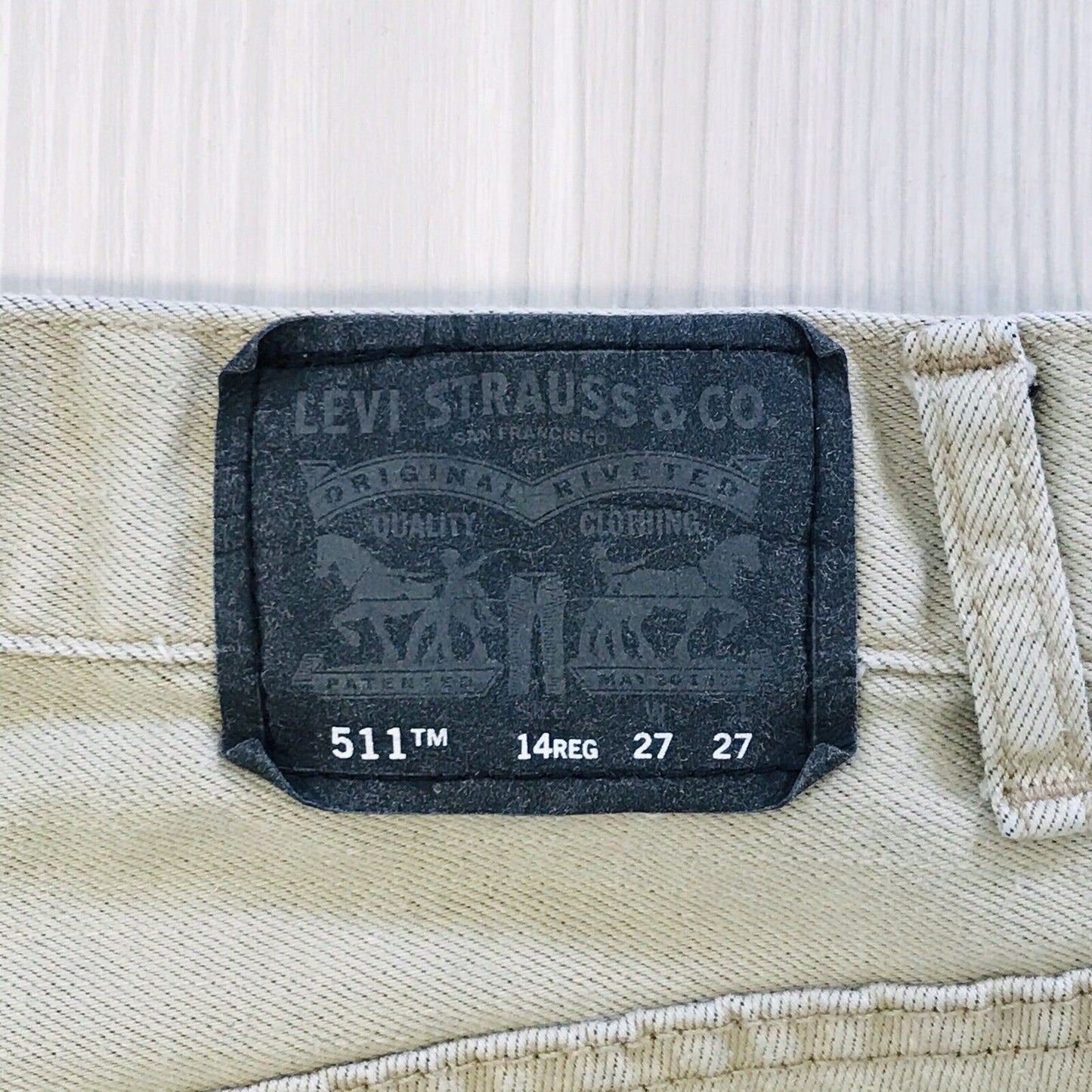 Levi's Commuter 511 Women’s Custom Made Beige Slim Fit Cut-Off Shorts W27 14 REG