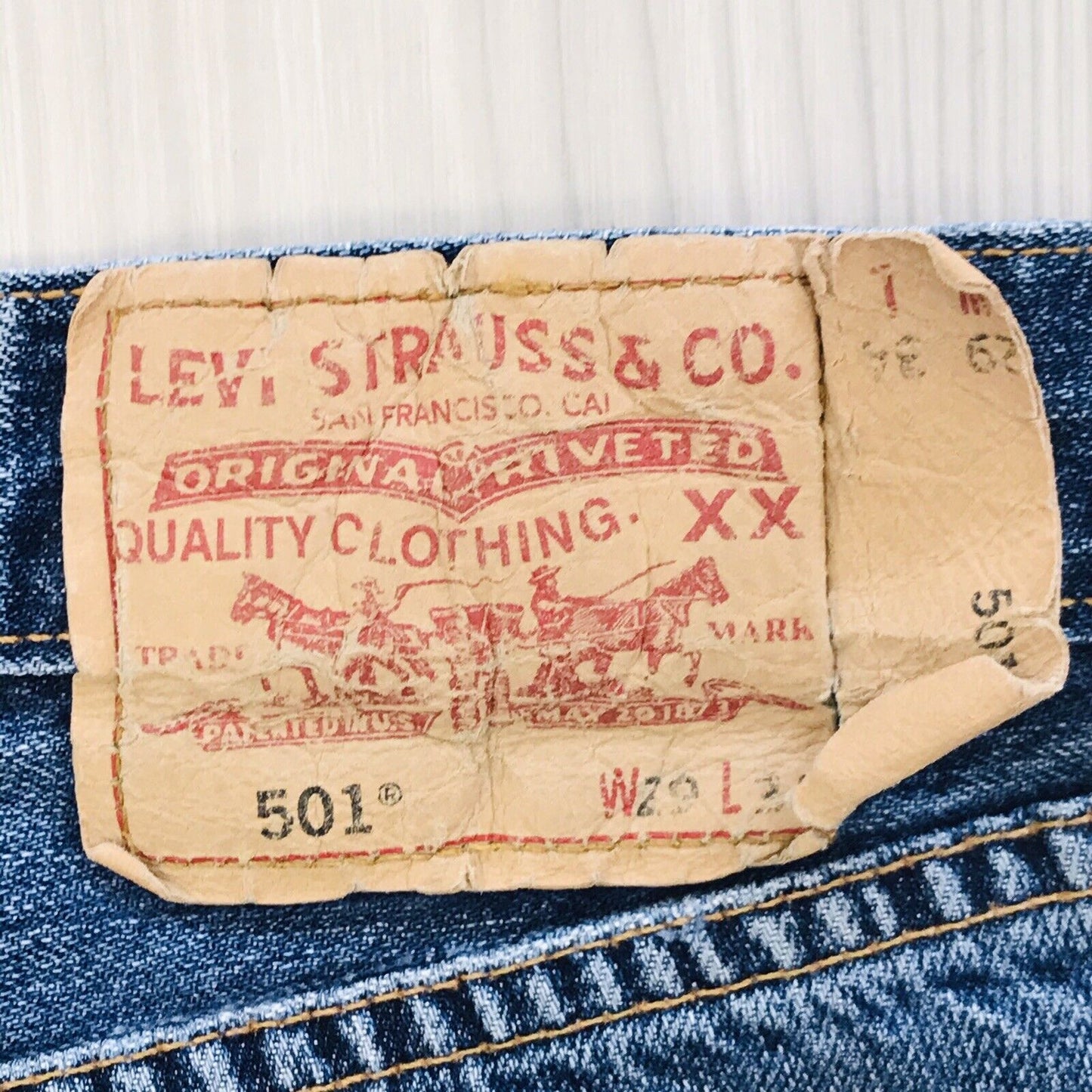 Levi's 501 Custom Made Blue Original Regular Straight Fit Cut-Off Shorts W29