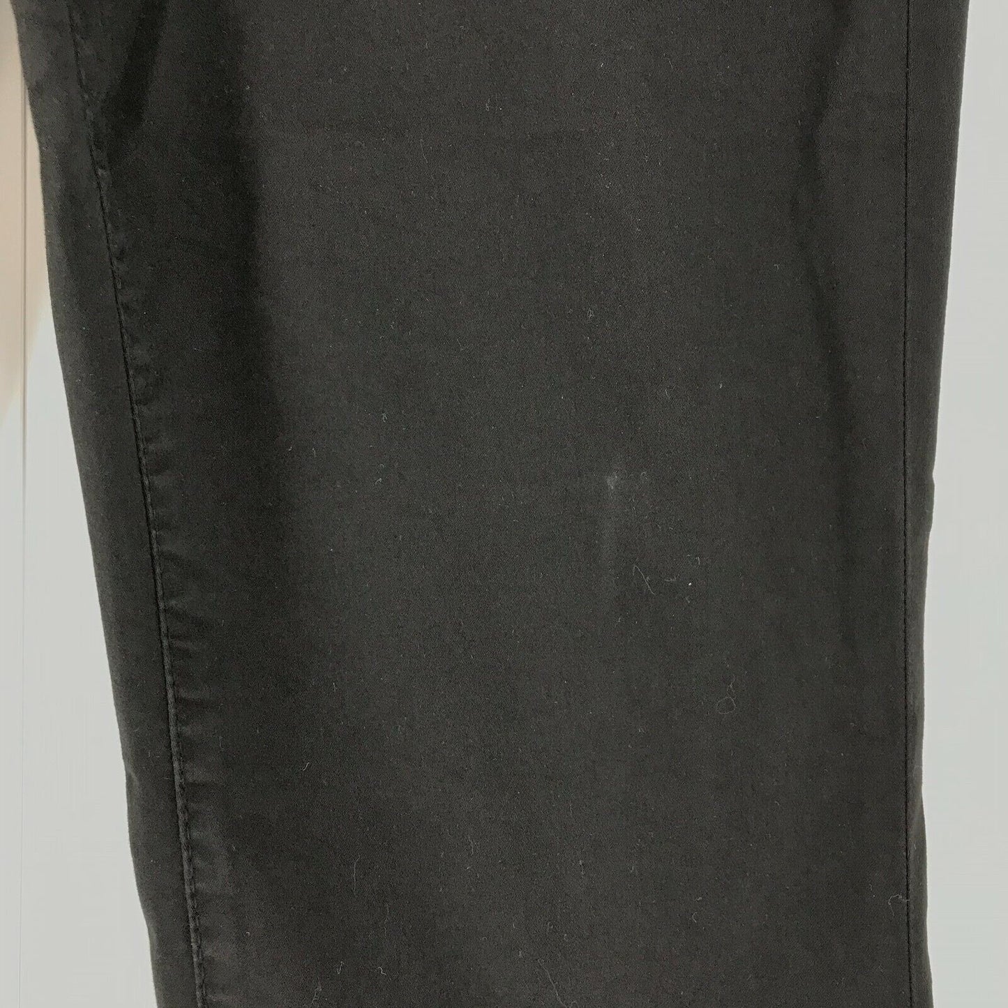 Liu Jeans Damen Schwarze Chinohose mit entspannter, gerader Passform, Größe W31, hergestellt in Italien