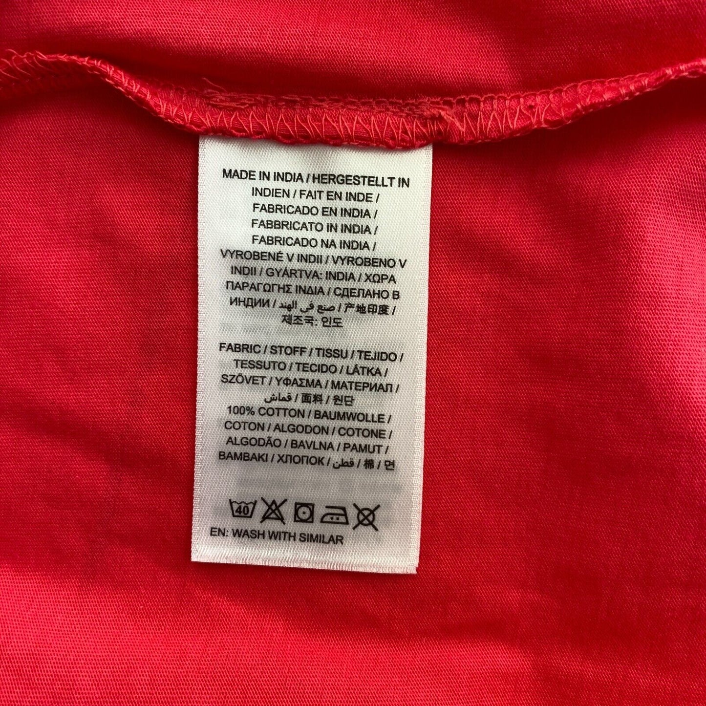 GANT Red Original V Neck T Shirt Size XS