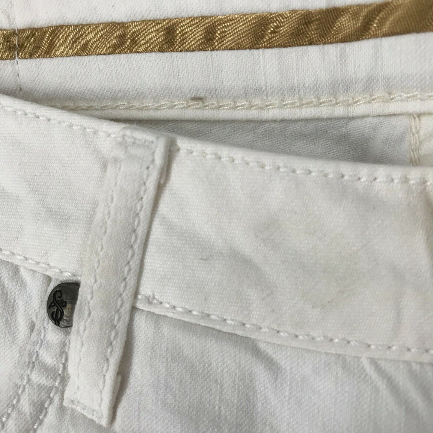 Seven7 Women White Regular Fit Denim Shorts Size W29