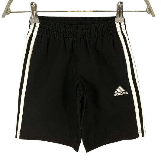 Adidas Jungen Schwarze 3-Streifen Lange Sportshorts Größe 5–6 Jahre