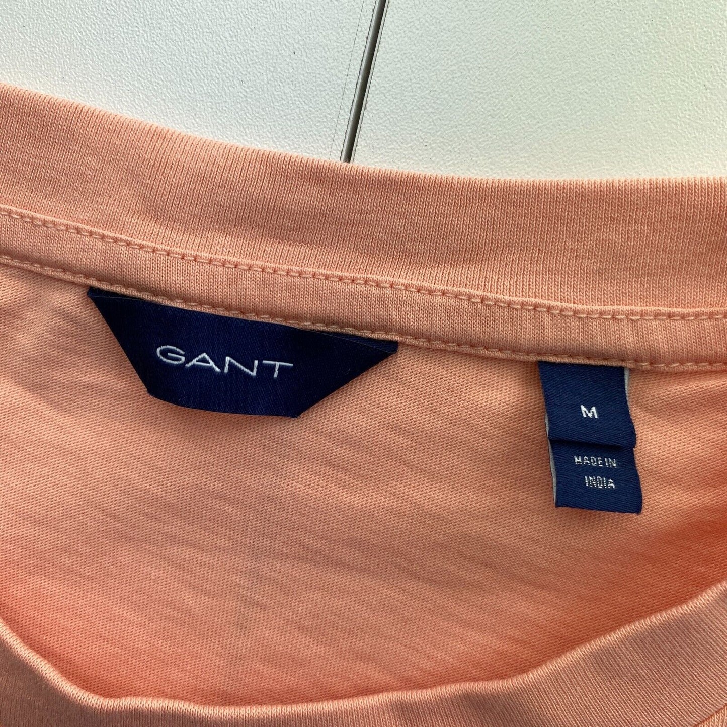 GANT Light Pink Tonal Archive Shield EMB Crew Neck T Shirt Size M