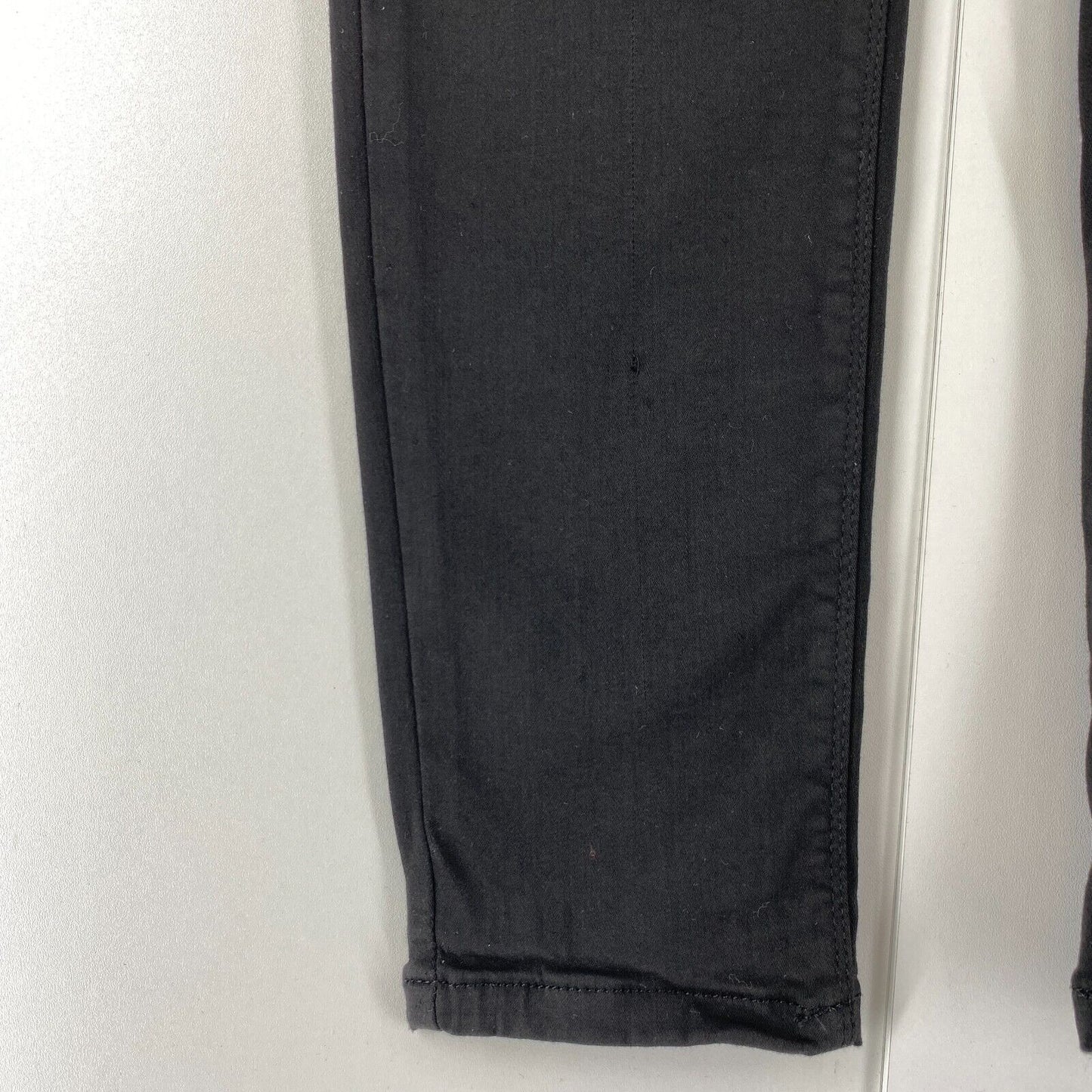 VERO MODA LUX Damen Jeans mit mittelhohem Bund und Skinny-Fit, Schwarz, Größe L W30 L32