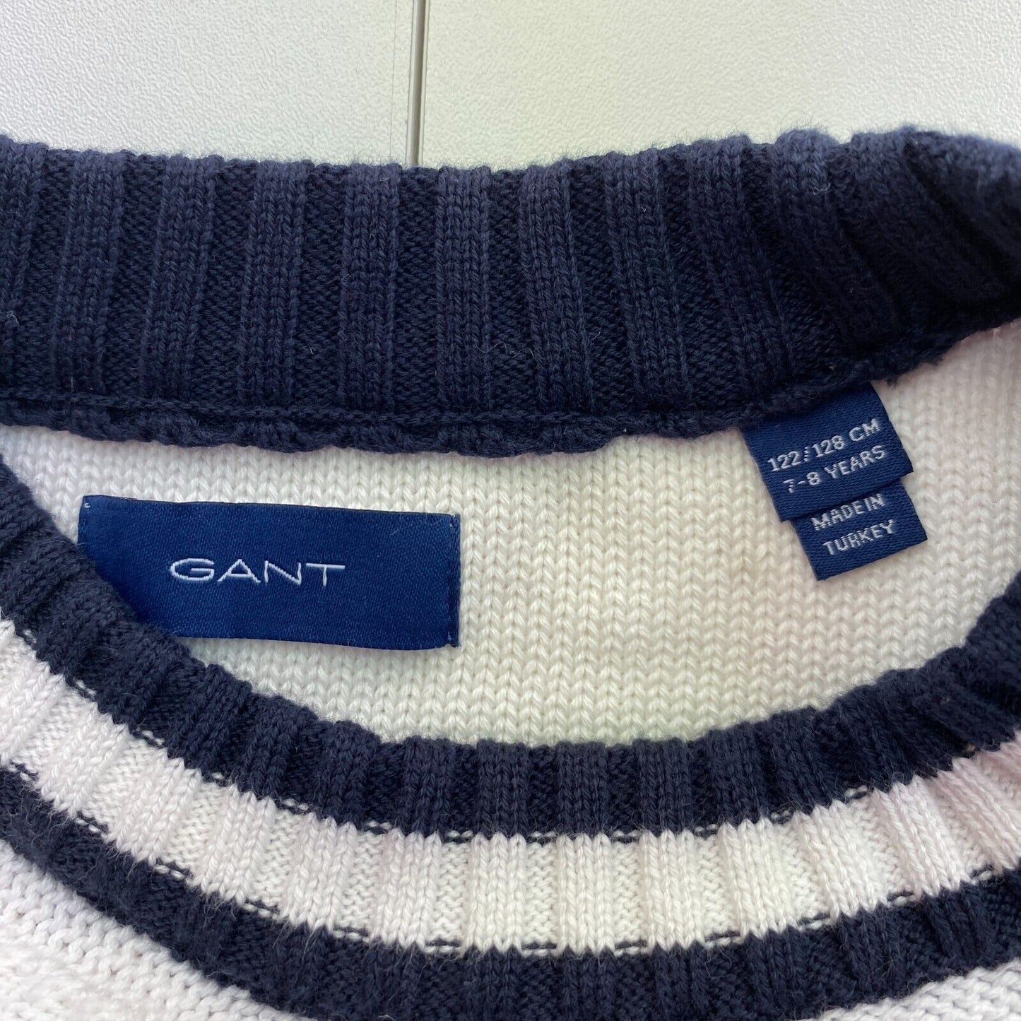 GANT Girls Navy Blue Knitted Crew Neck T Shirt Size 7-8 Years 122/128 cm