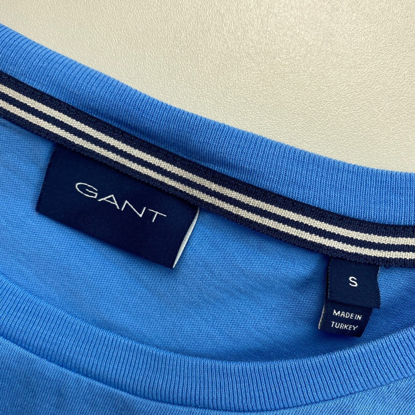 GANT T-shirt à col rond avec logo bleu taille S