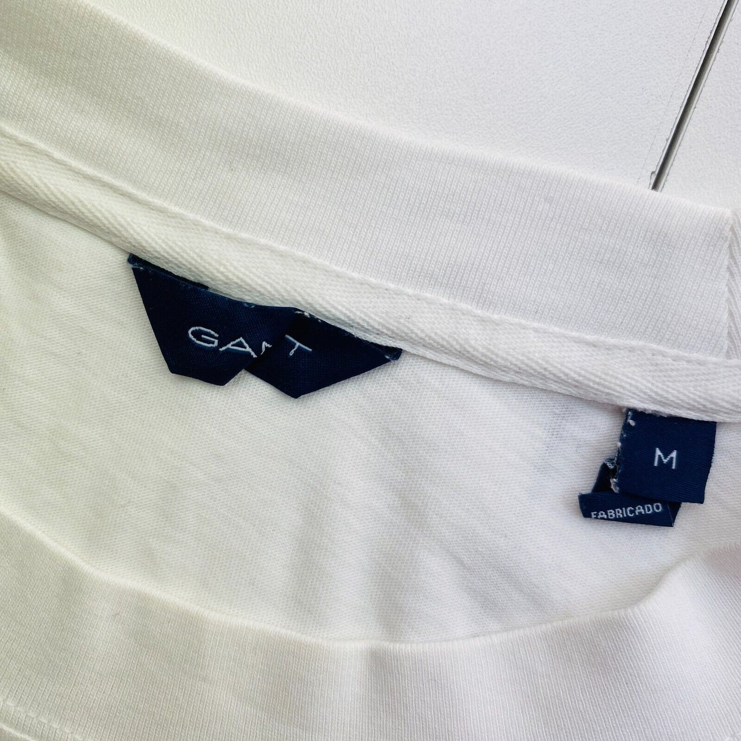 GANT T-Shirt mit Rundhalsausschnitt, weiß, Größe M