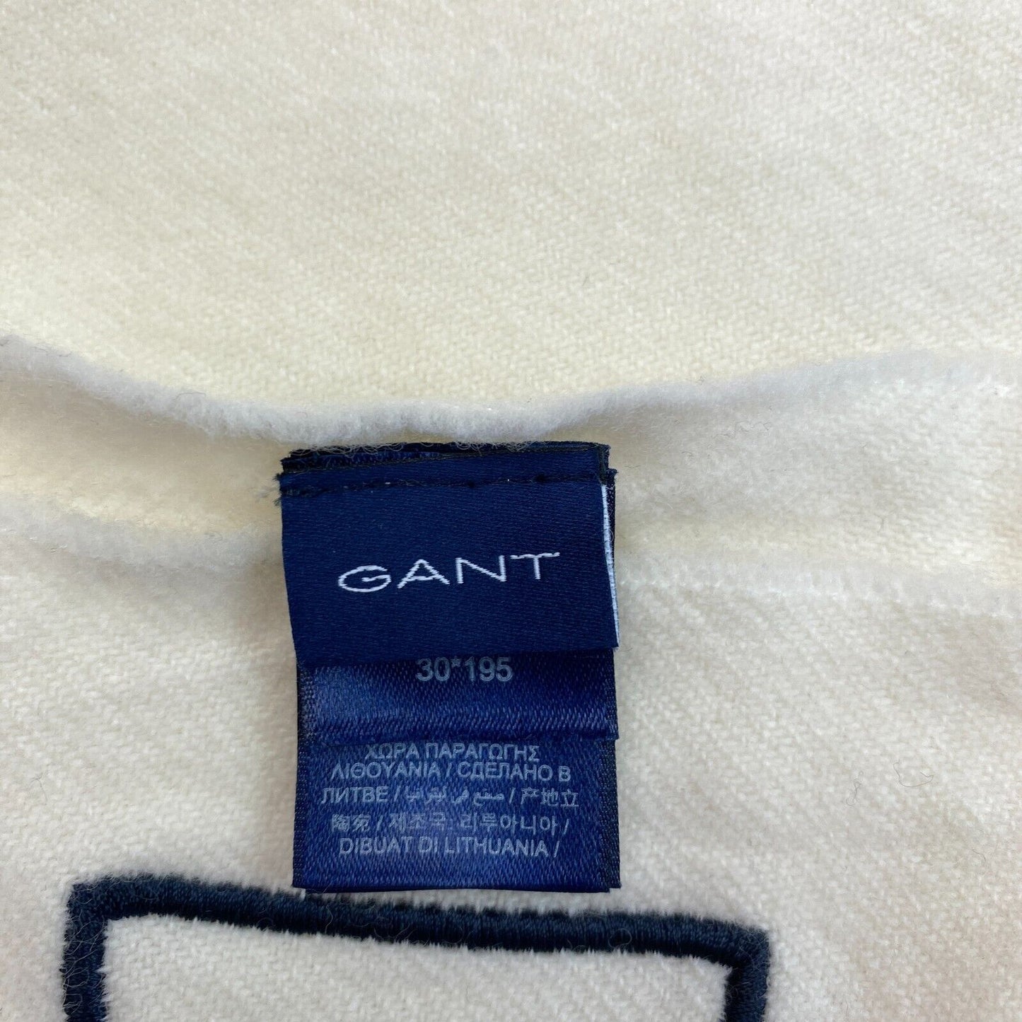 GANT White Solid 100% Wool Scarf Shawl