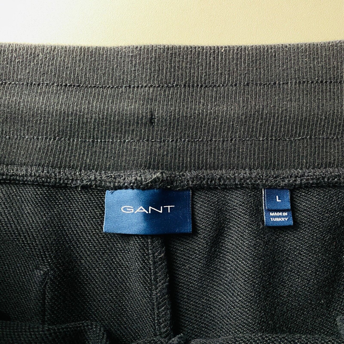 GANT Dark Blue Regular Fit Sweat Shorts Size L