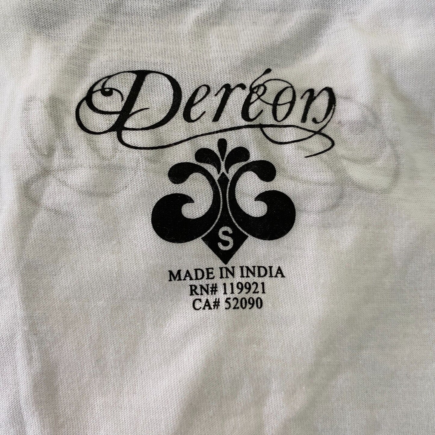 DEREON White V Neck Top T Shirt Size S