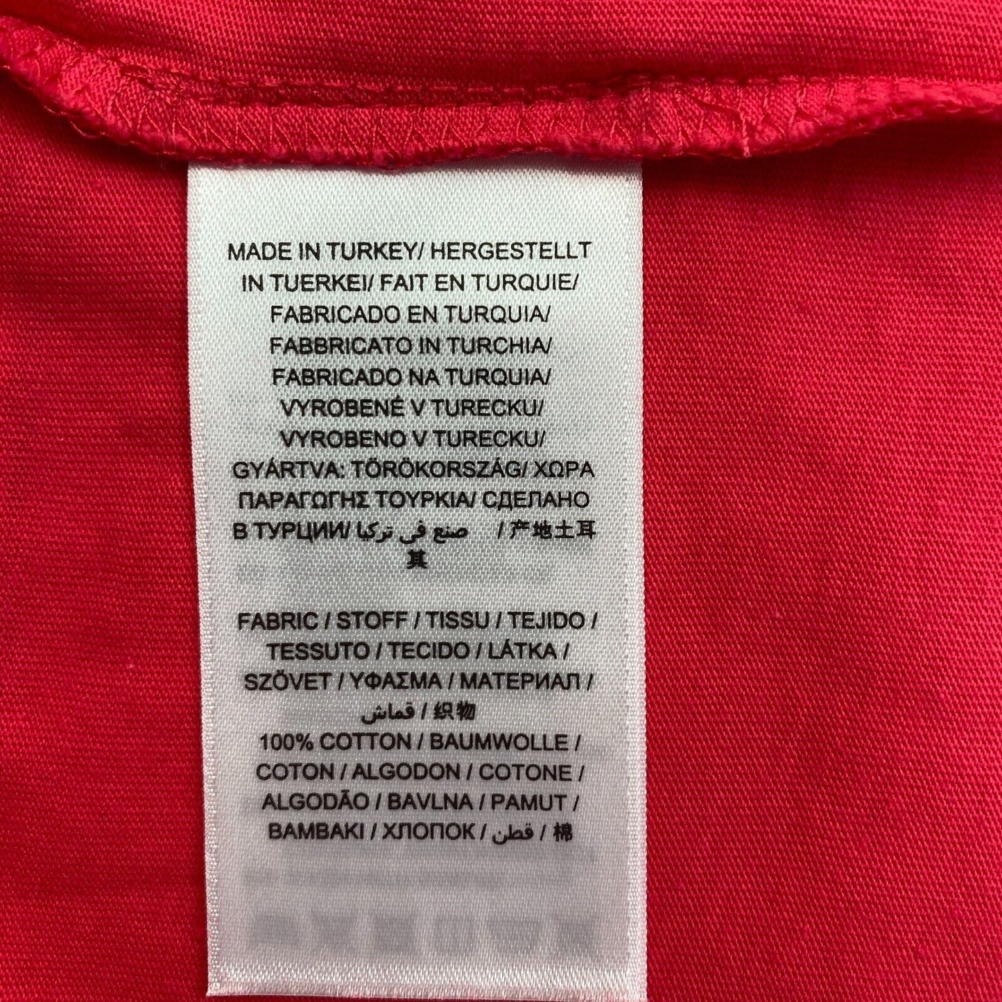 GANT T-Shirt mit Rundhalsausschnitt und kontrastierendem Logo, Rot/Pink, Größe L