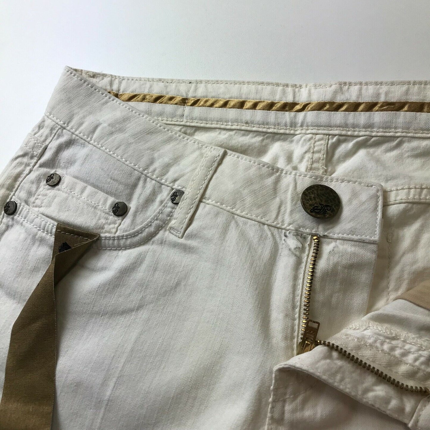 Seven7 Damen-Jeansshorts in normaler Passform, Weiß, Größe W29