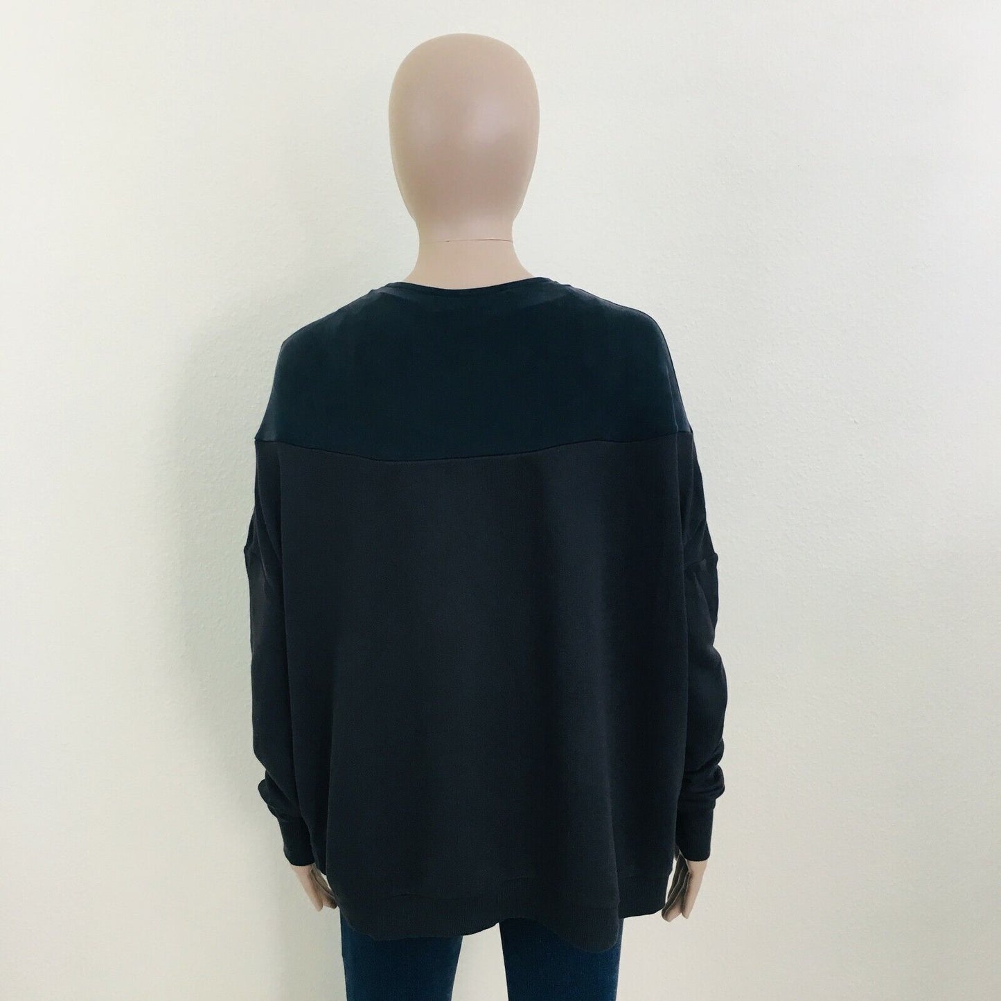 ZARA Schwarzer lässiger Cardigan-Pullover Größe SM