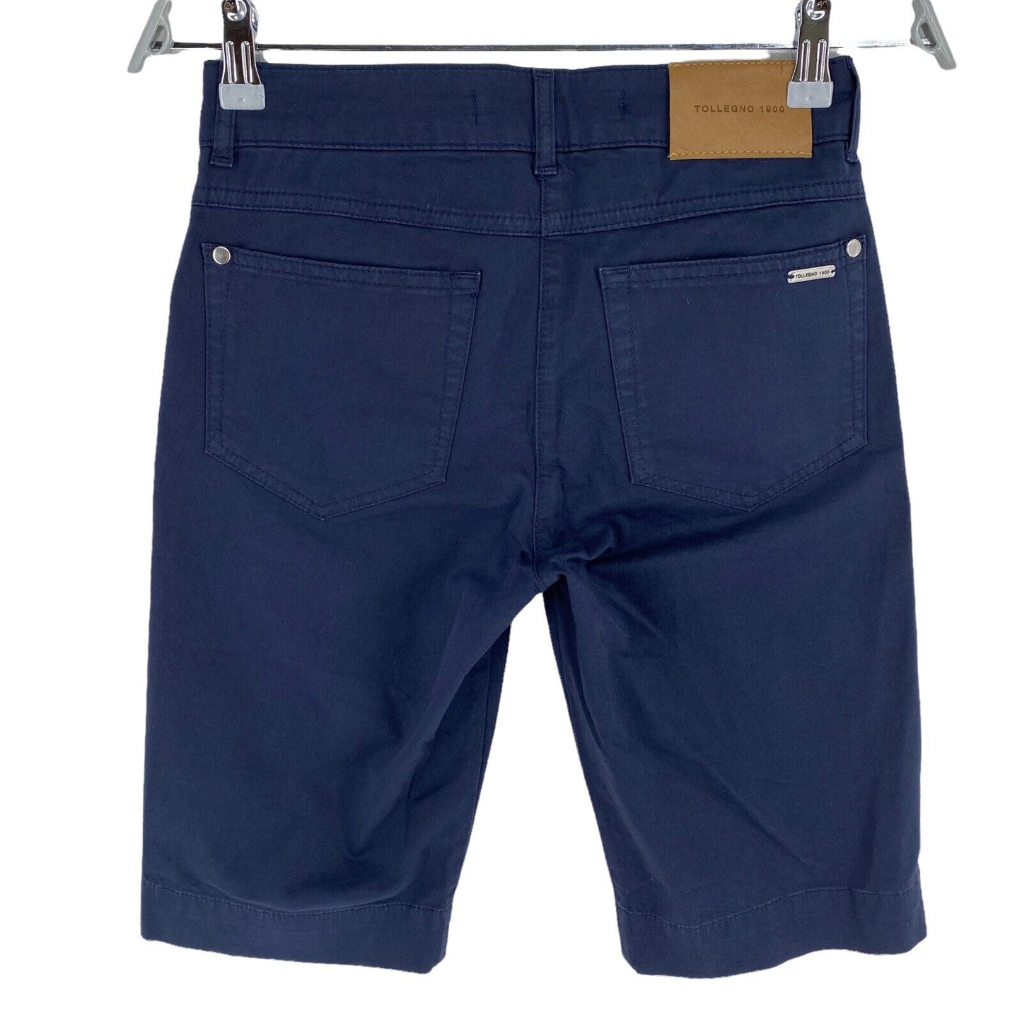 TOLLEGNO 1900 Marineblaue Bermuda-Shorts „Vita Bassa“ Größe W26