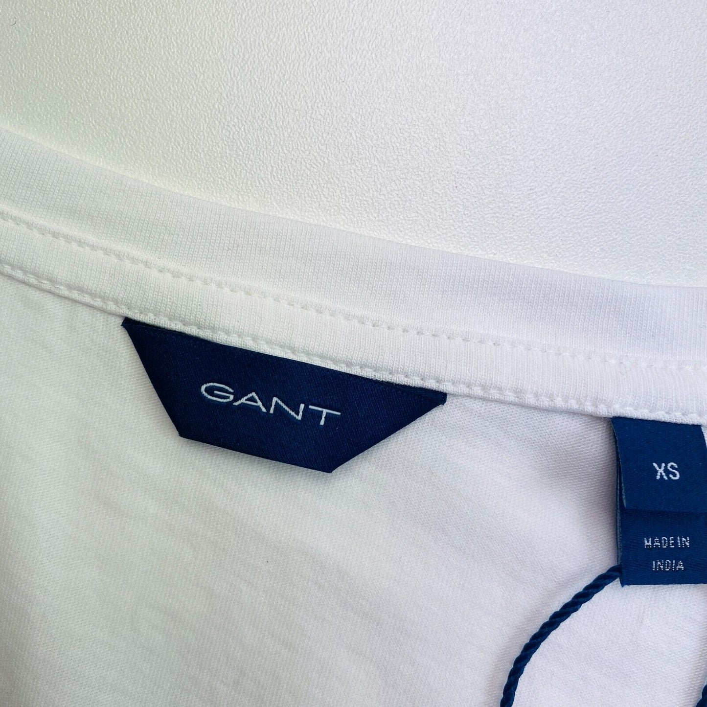 GANT White Original V Neck T Shirt Size XS