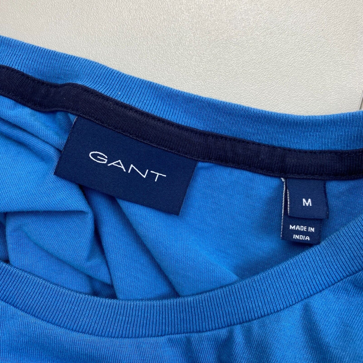 GANT Blaues Archive Shield T-Shirt mit Rundhalsausschnitt, Größe M