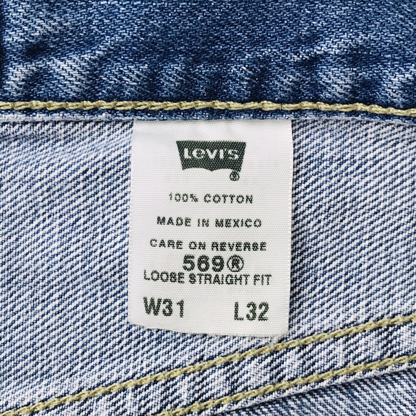 Vintage Levi‘s 569 Blue Loose Straight Fit Jeans Size W31 L32