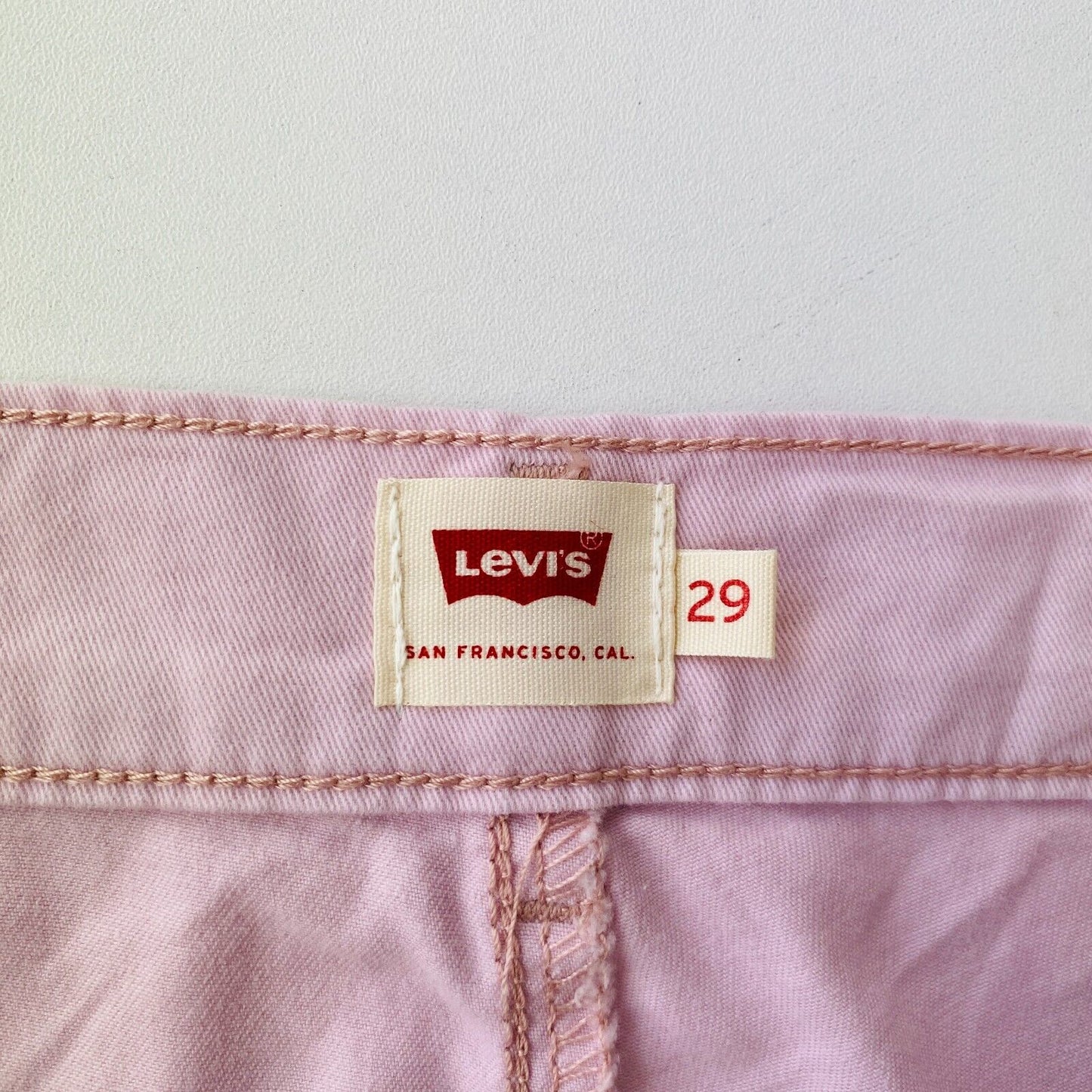 Levi's Women Light Purple Mid Rise Regular Tapered Fit Chino Trousers W29